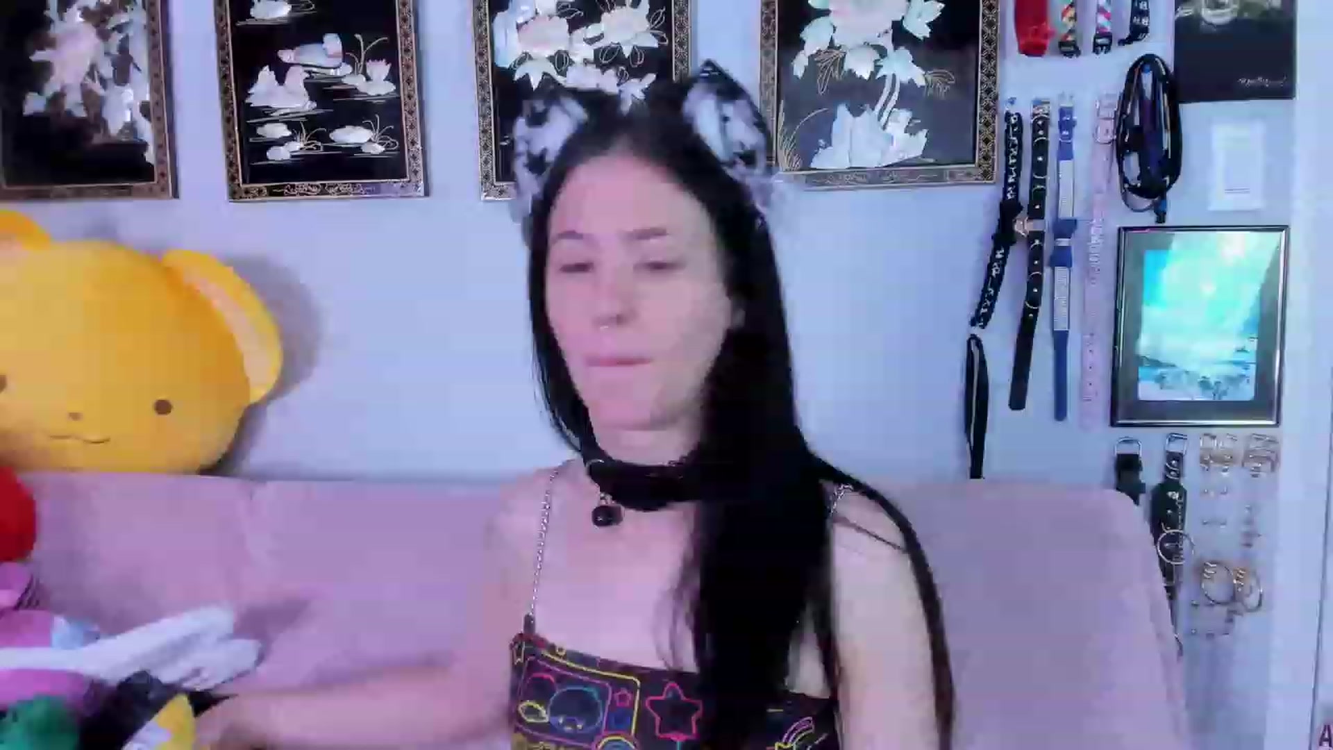 Gallery image thumbnail from Isabelle_Babe's myfreecams stream on, 07/21/2023, 19:47 image 3 of 20