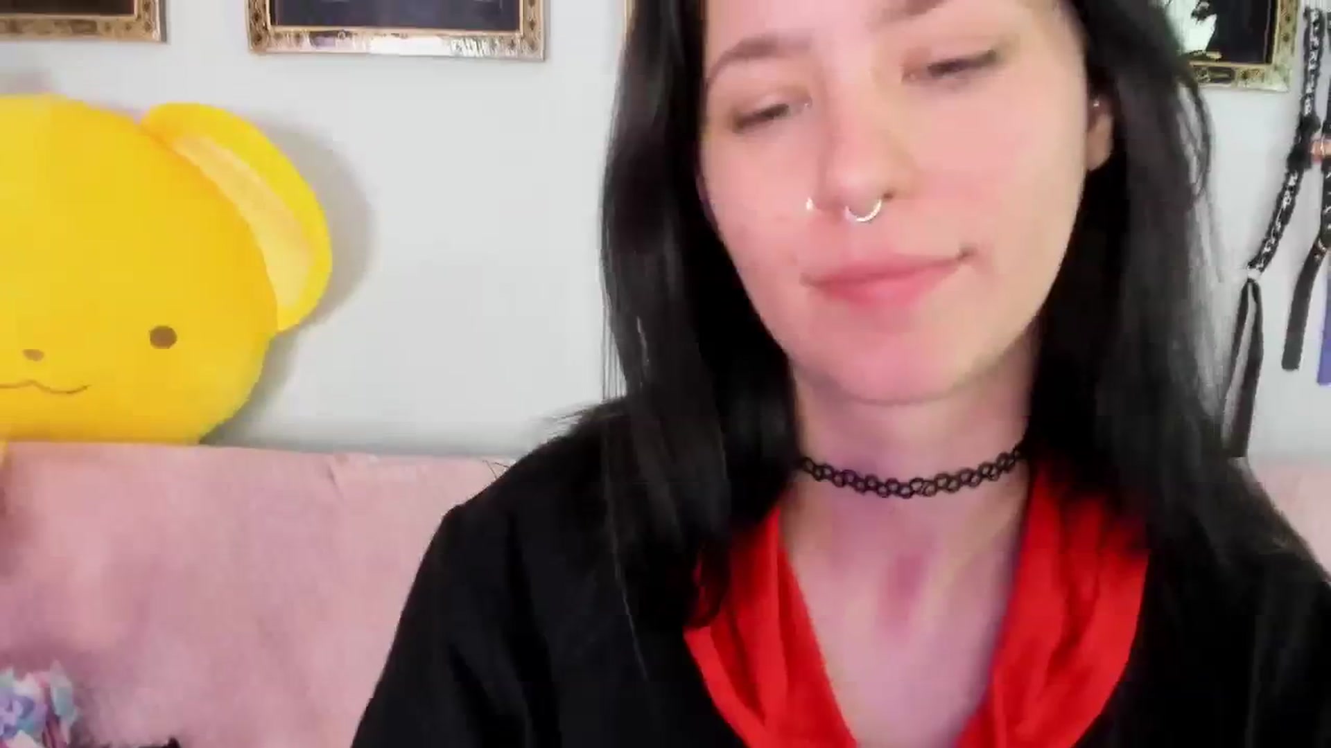 Gallery image thumbnail from Isabelle_Babe's myfreecams stream on, 07/25/2023, 18:27 image 17 of 20