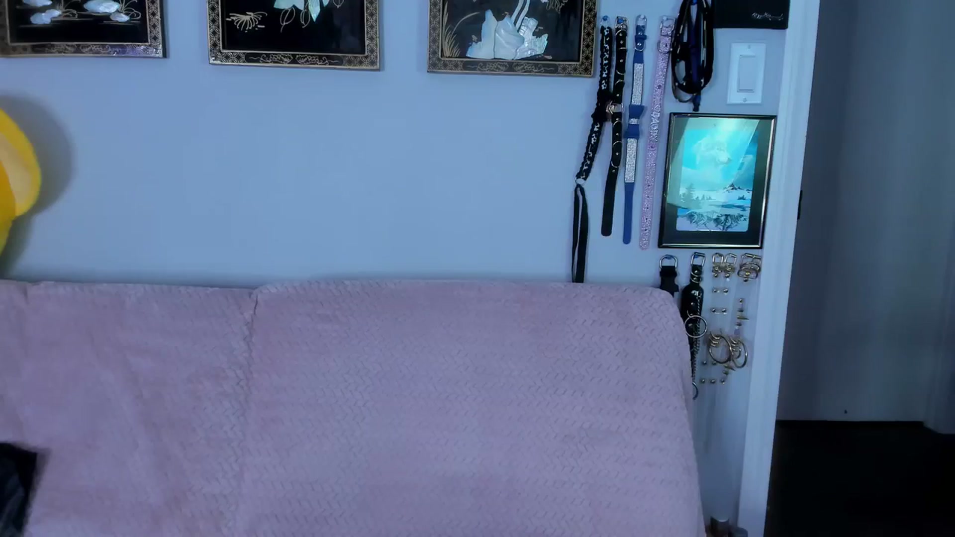 Gallery image thumbnail from Isabelle_Babe's myfreecams stream on, 07/26/2023, 19:18 image 5 of 20
