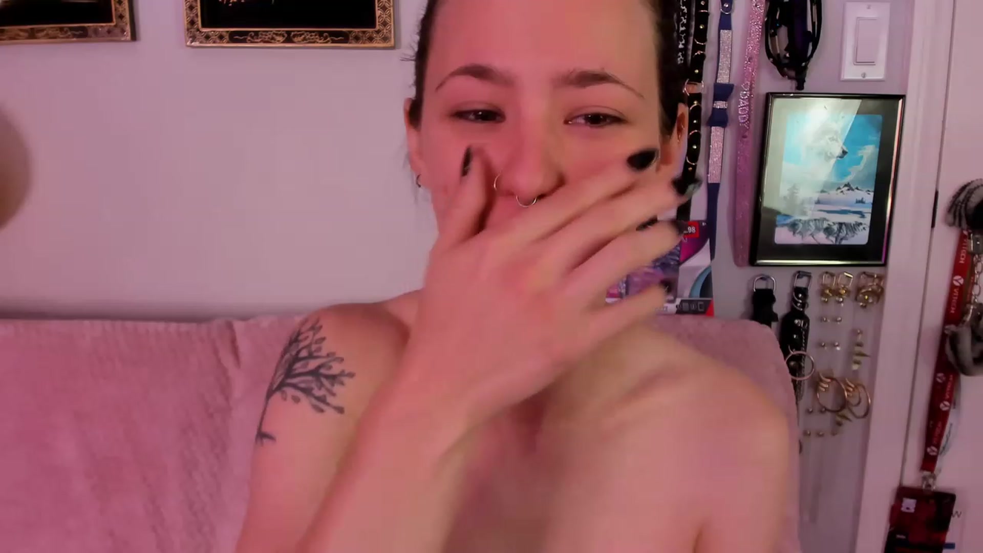 Gallery image thumbnail from Isabelle_Babe's myfreecams stream on, 07/27/2023, 18:54 image 13 of 20