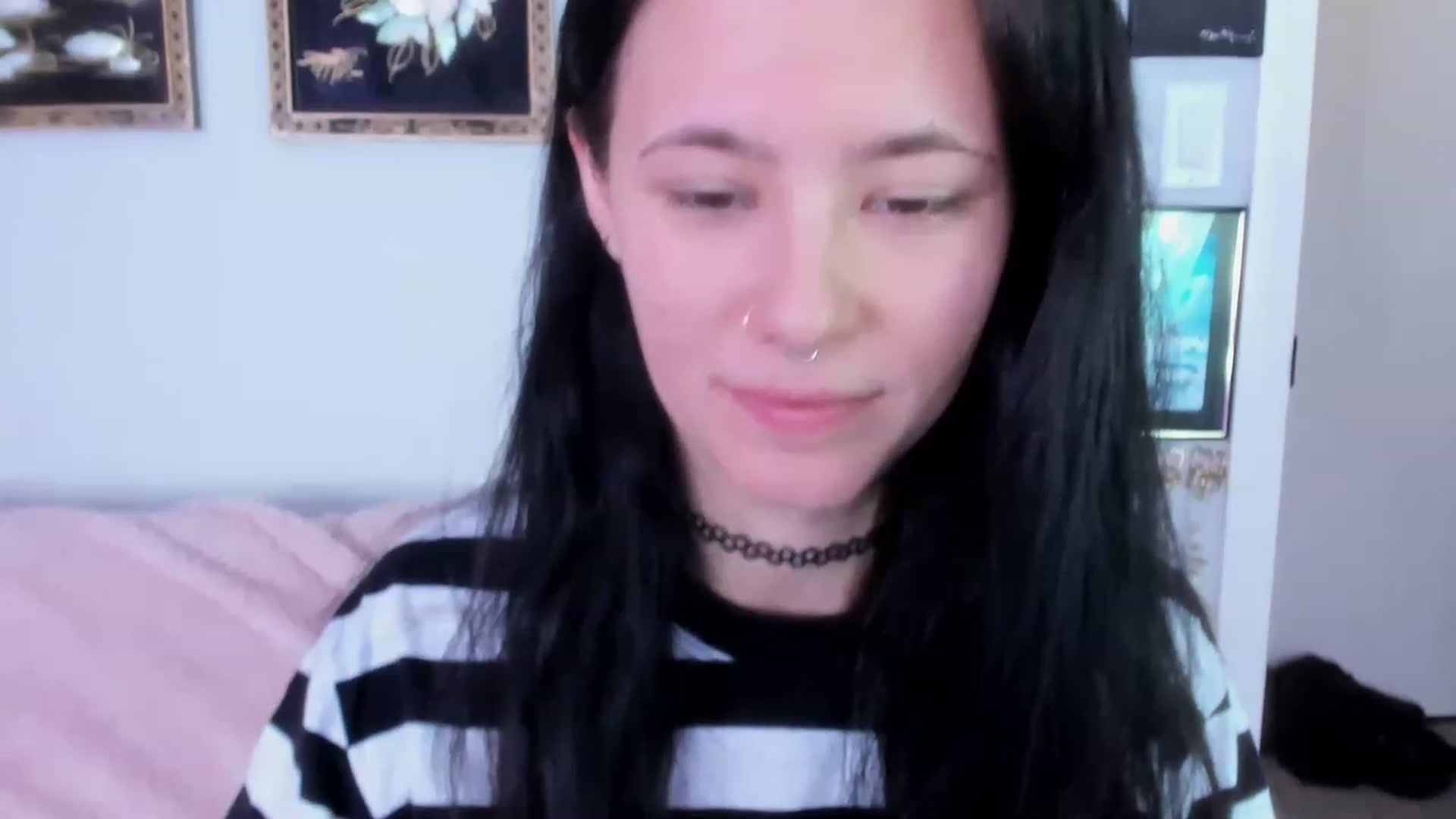 Gallery image thumbnail from Isabelle_Babe's myfreecams stream on, 08/05/2023, 21:35 image 6 of 20