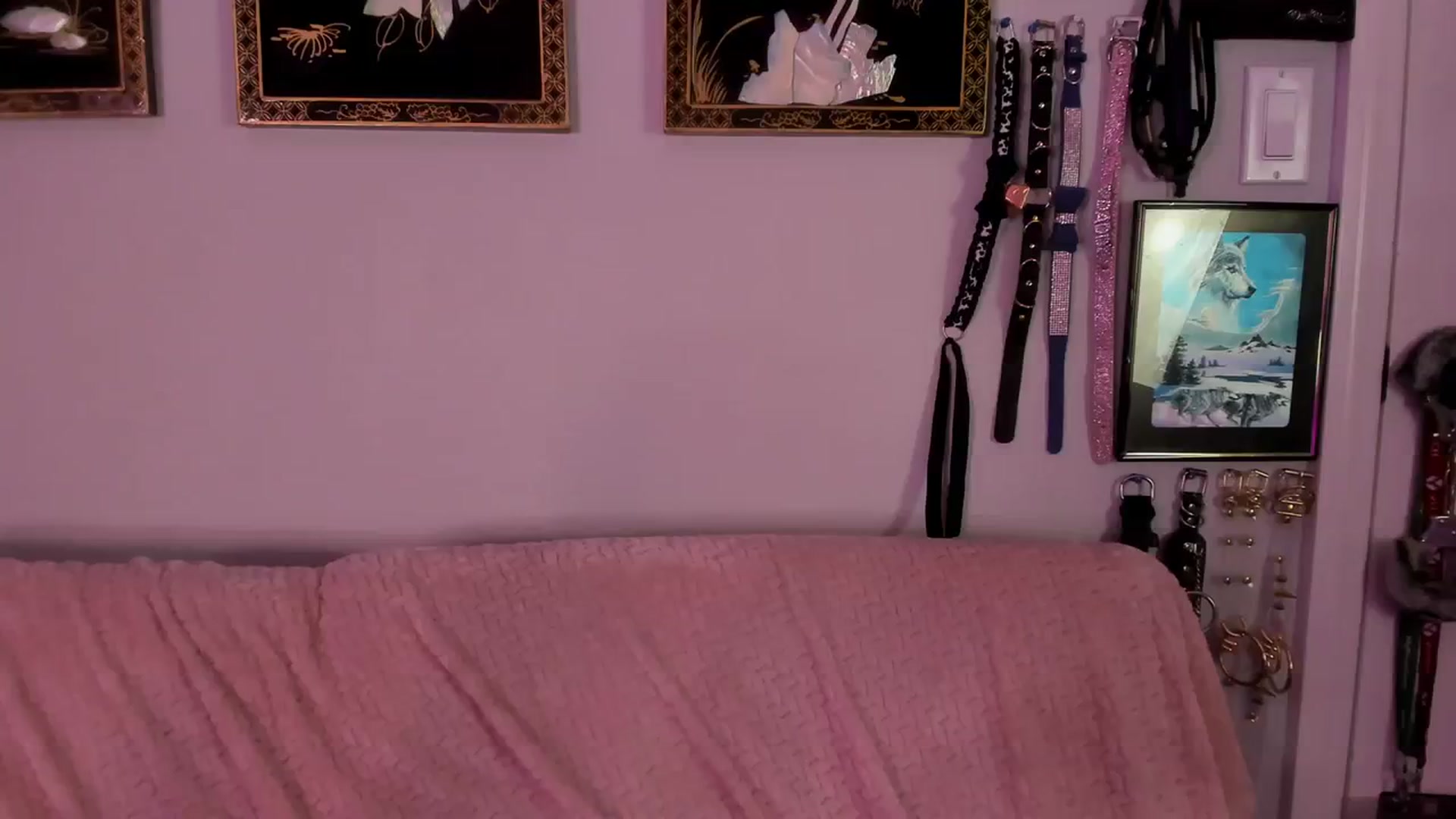 Gallery image thumbnail from Isabelle_Babe's myfreecams stream on, 08/06/2023, 13:17 image 15 of 20