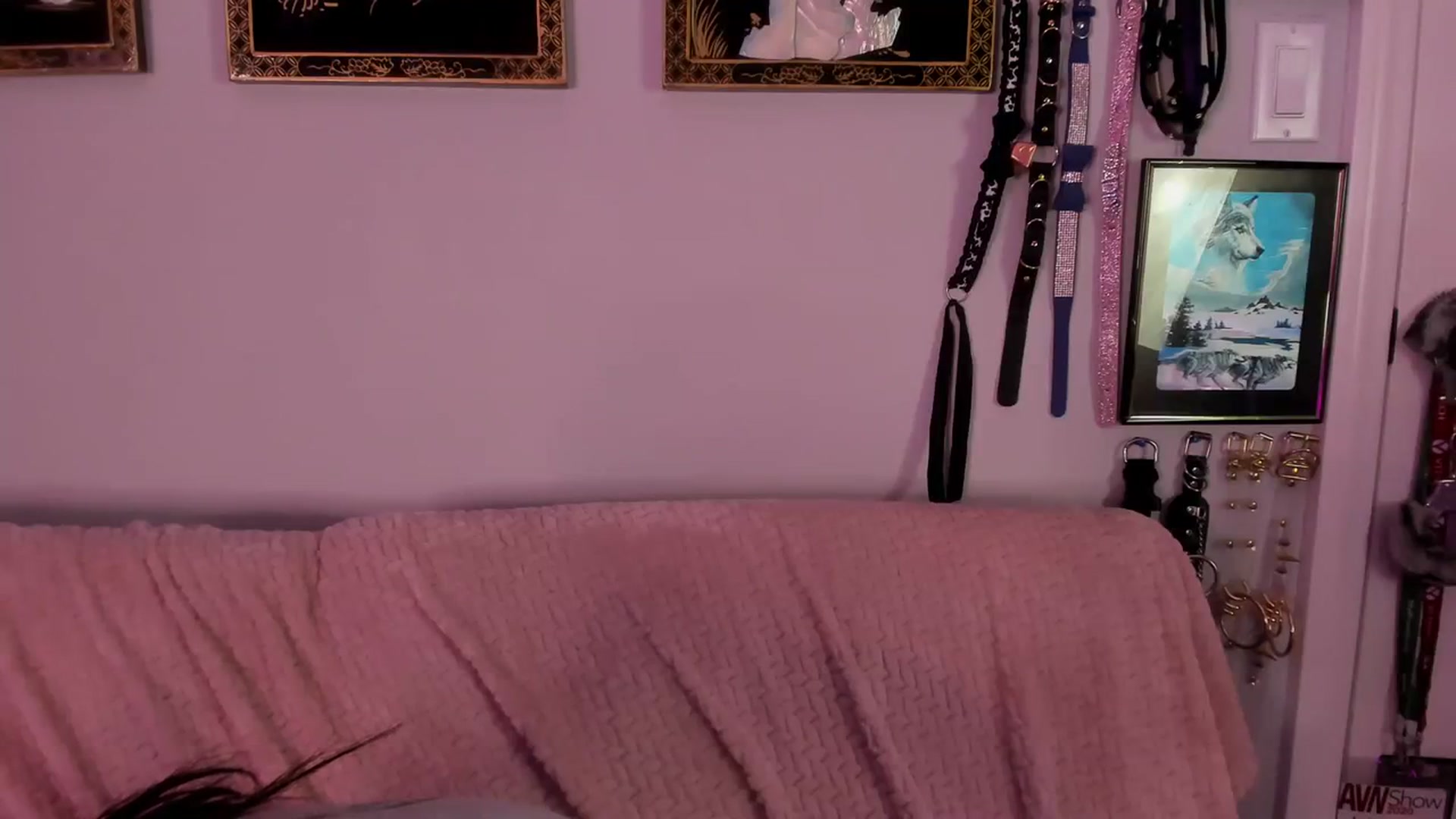 Gallery image thumbnail from Isabelle_Babe's myfreecams stream on, 08/06/2023, 13:17 image 14 of 20