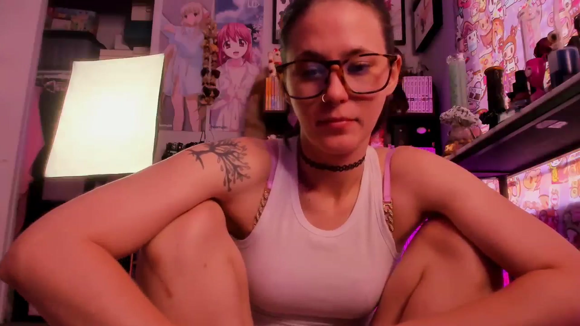 Gallery image thumbnail from Isabelle_Babe's myfreecams stream on, 08/07/2023, 20:01 image 6 of 20
