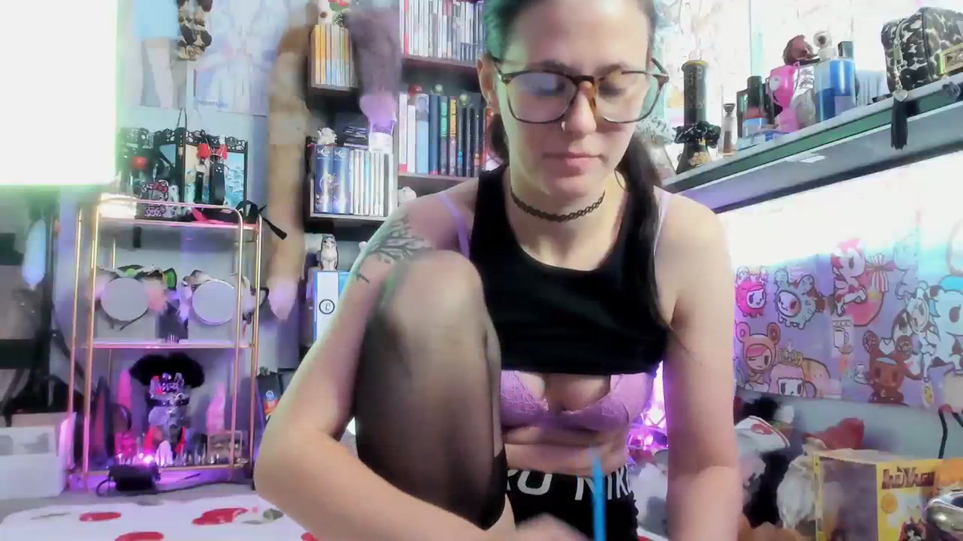 Gallery image thumbnail from Isabelle_Babe's myfreecams stream on, 08/08/2023, 19:45 image 17 of 20