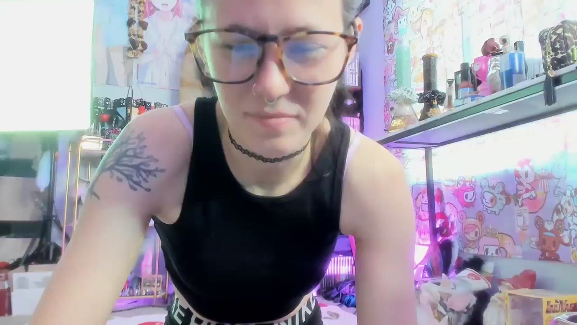 Gallery image thumbnail from Isabelle_Babe's myfreecams stream on, 08/08/2023, 19:45 image 12 of 20