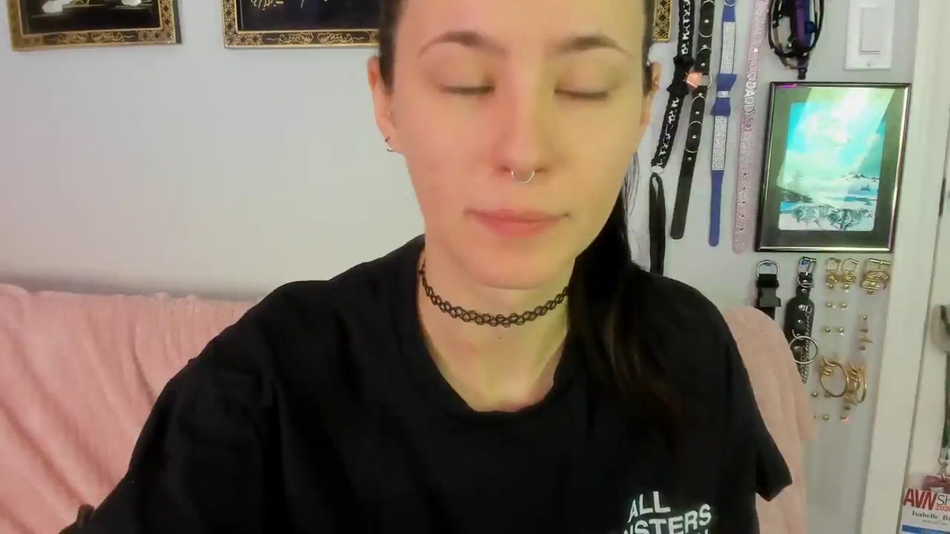 Gallery image thumbnail from Isabelle_Babe's myfreecams stream on, 08/09/2023, 19:35 image 16 of 20
