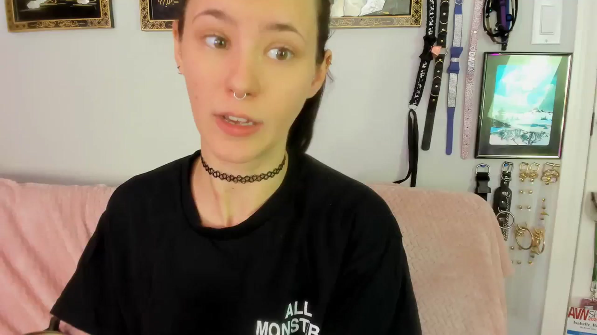Gallery image thumbnail from Isabelle_Babe's myfreecams stream on, 08/09/2023, 19:35 image 17 of 20