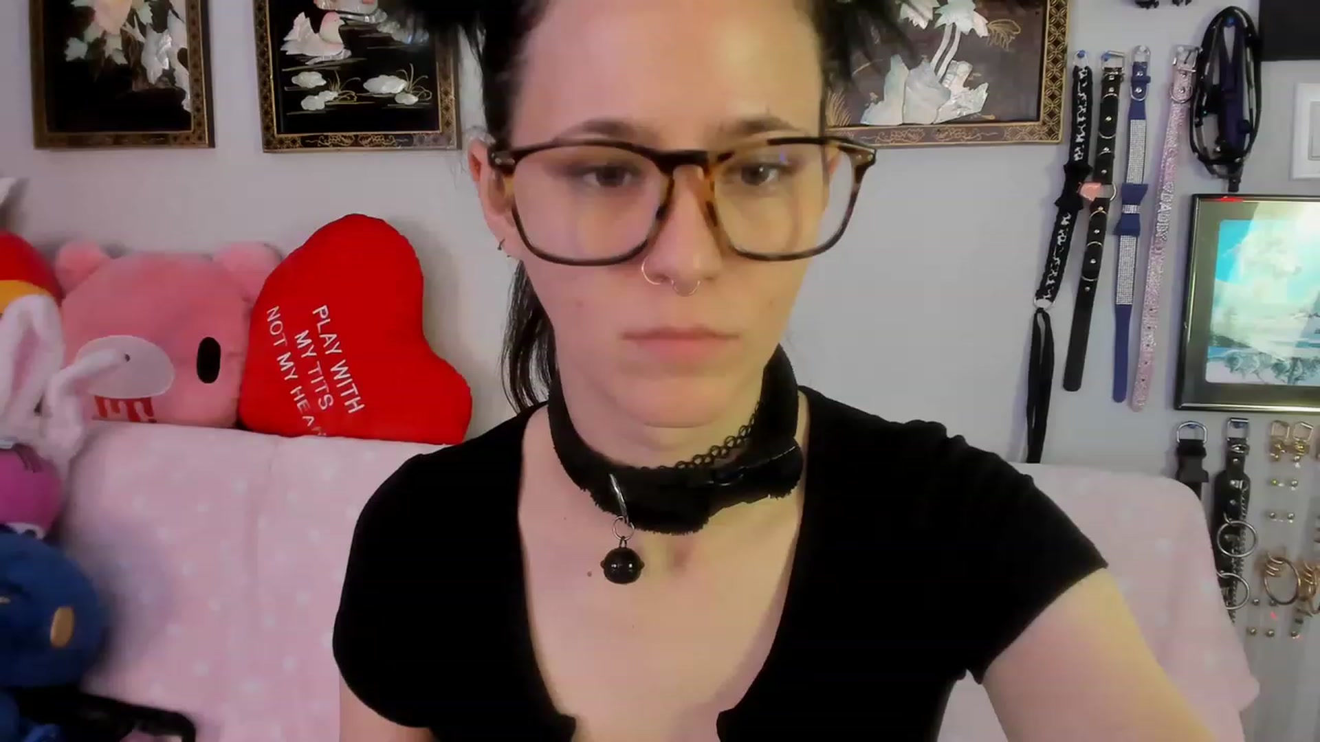 Gallery image thumbnail from Isabelle_Babe's myfreecams stream on, 08/17/2023, 19:42 image 2 of 20