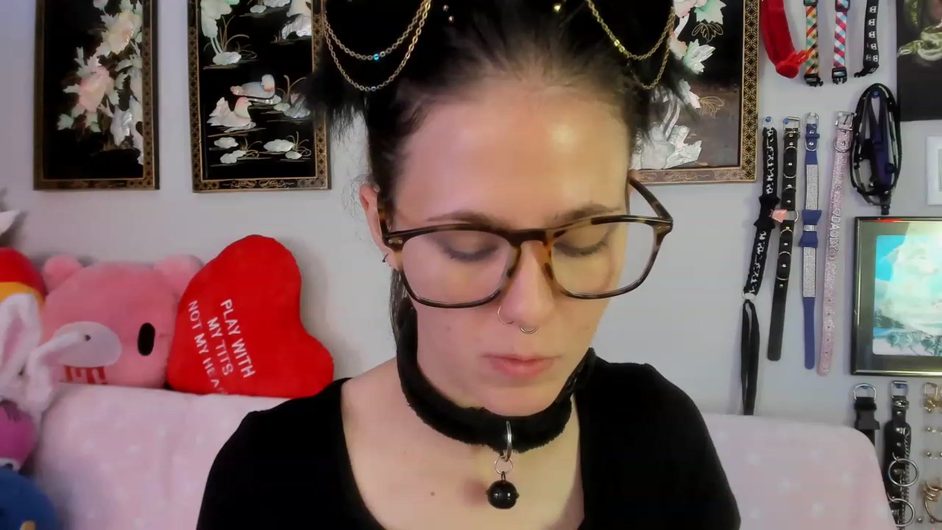 Gallery image thumbnail from Isabelle_Babe's myfreecams stream on, 08/17/2023, 19:42 image 18 of 20
