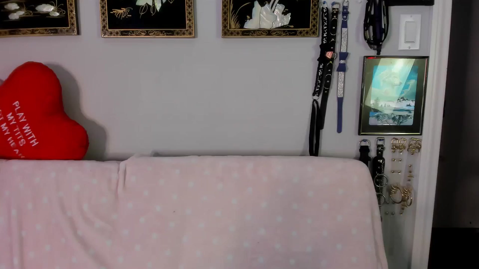 Gallery image thumbnail from Isabelle_Babe's myfreecams stream on, 08/19/2023, 02:09 image 13 of 20