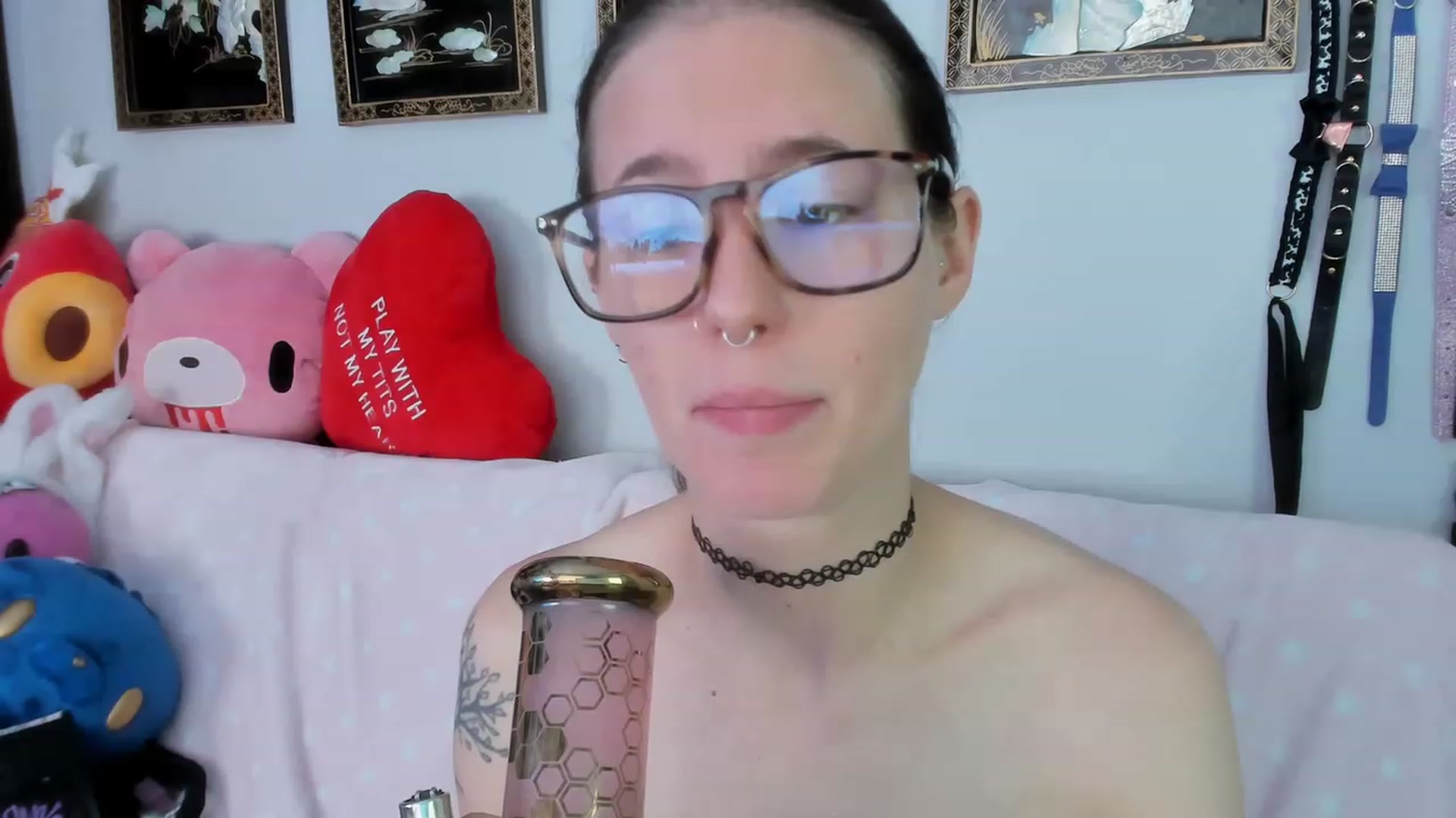 Gallery image thumbnail from Isabelle_Babe's myfreecams stream on, 08/19/2023, 19:10 image 5 of 20