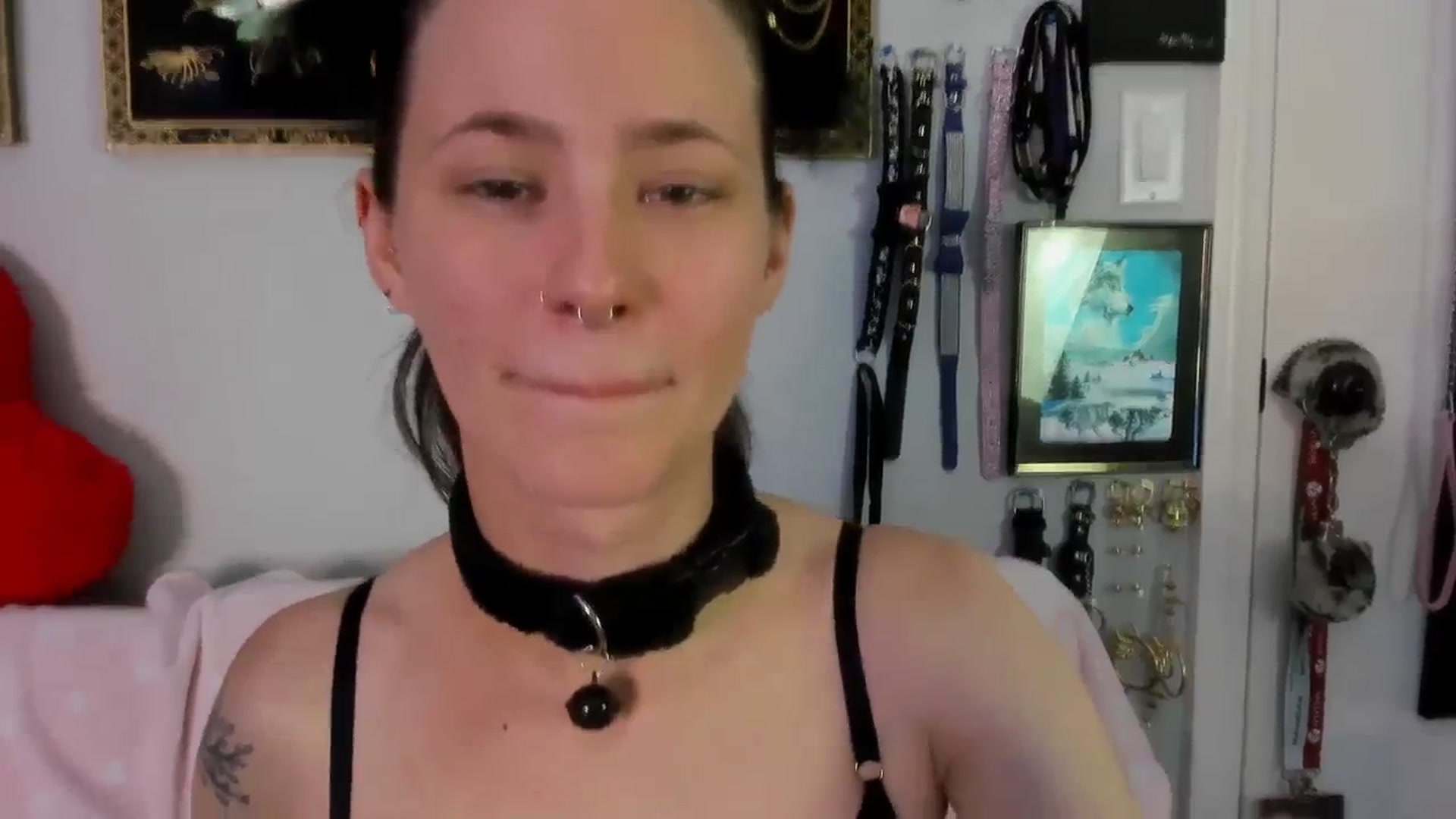 Gallery image thumbnail from Isabelle_Babe's myfreecams stream on, 08/21/2023, 11:11 image 7 of 20
