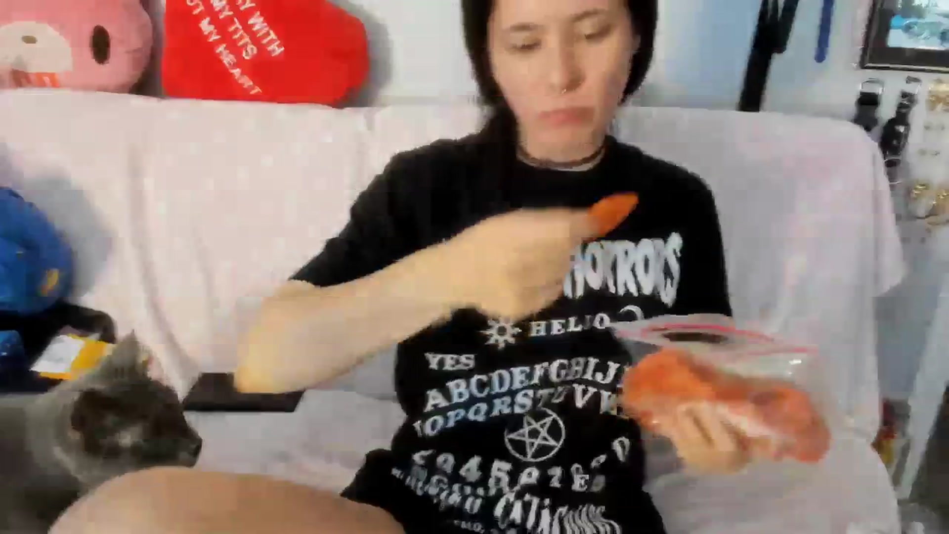 Gallery image thumbnail from Isabelle_Babe's myfreecams stream on, 08/23/2023, 01:48 image 13 of 20