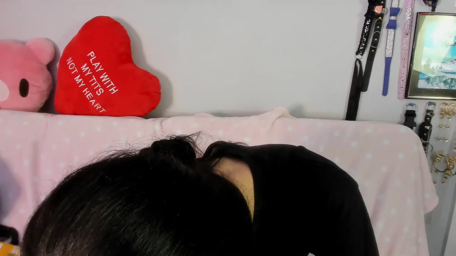 Gallery image thumbnail from Isabelle_Babe's myfreecams stream on, 08/23/2023, 01:48 image 18 of 20