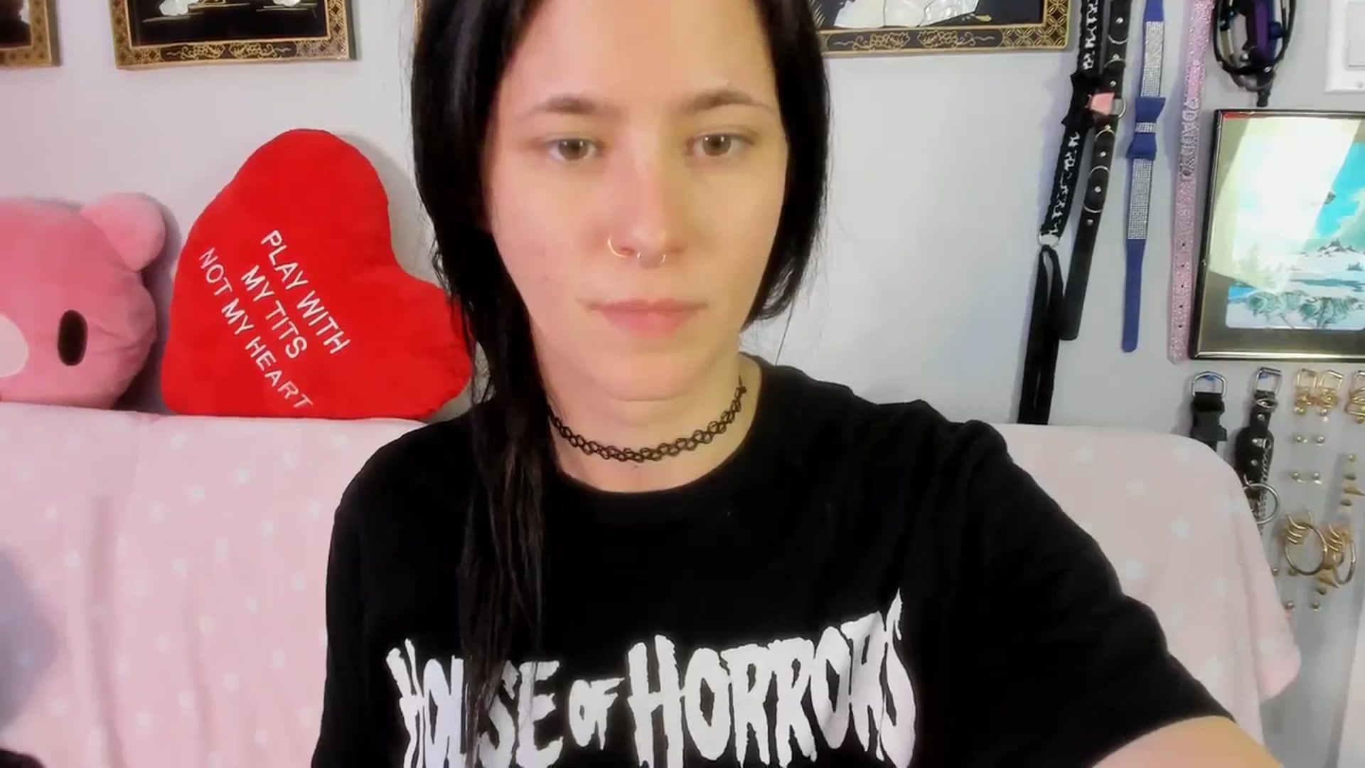Gallery image thumbnail from Isabelle_Babe's myfreecams stream on, 08/23/2023, 01:48 image 15 of 20