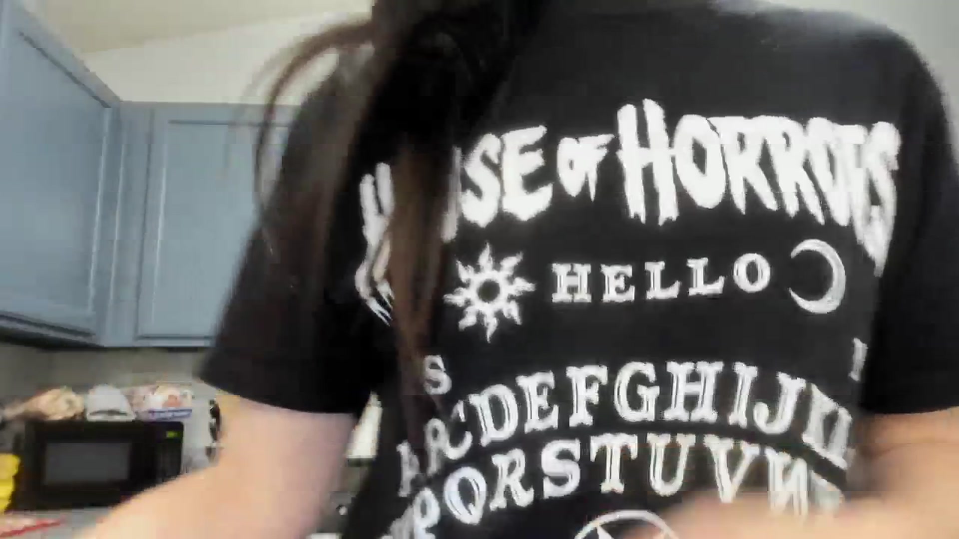 Gallery image thumbnail from Isabelle_Babe's myfreecams stream on, 08/23/2023, 04:26 image 3 of 20