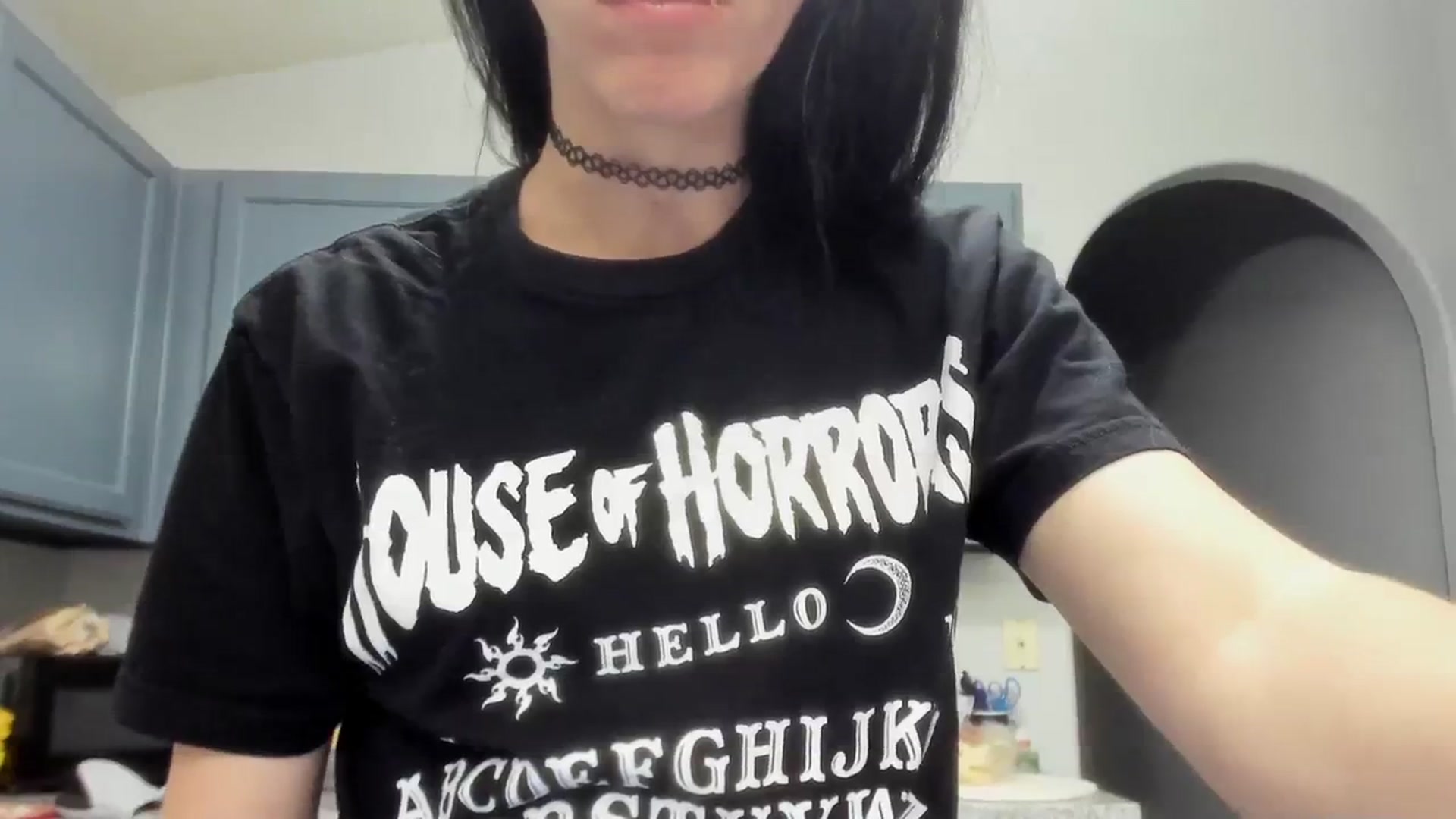 Gallery image thumbnail from Isabelle_Babe's myfreecams stream on, 08/23/2023, 04:26 image 5 of 20