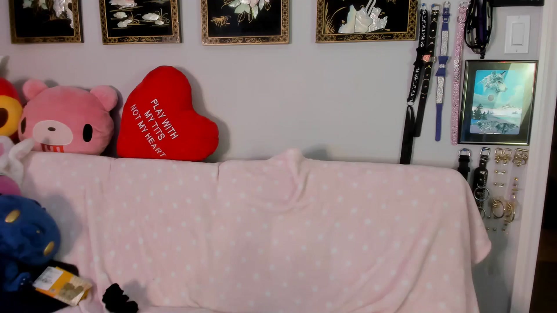 Gallery image thumbnail from Isabelle_Babe's myfreecams stream on, 08/23/2023, 07:44 image 3 of 20