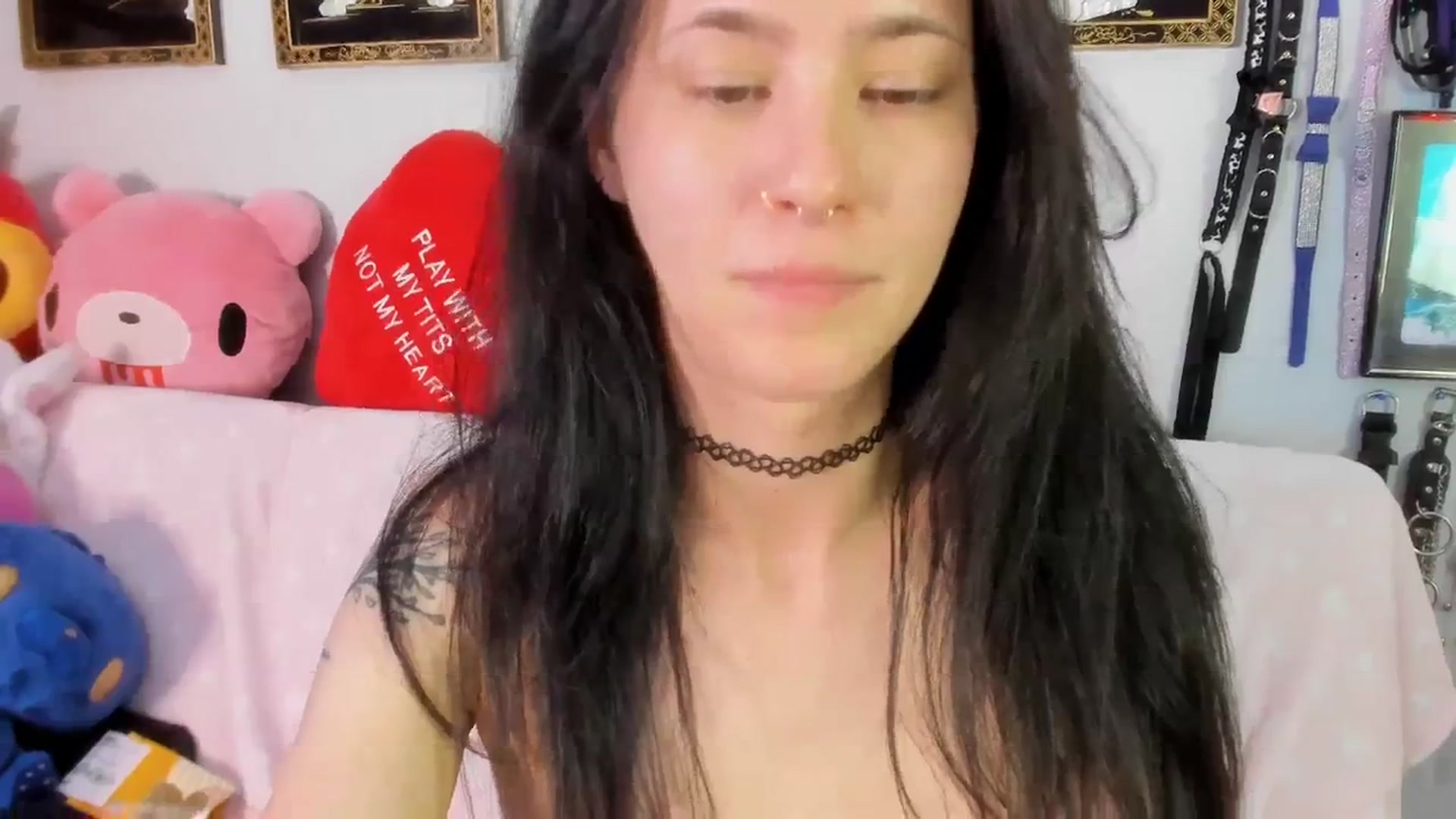 Gallery image thumbnail from Isabelle_Babe's myfreecams stream on, 08/23/2023, 07:44 image 10 of 20