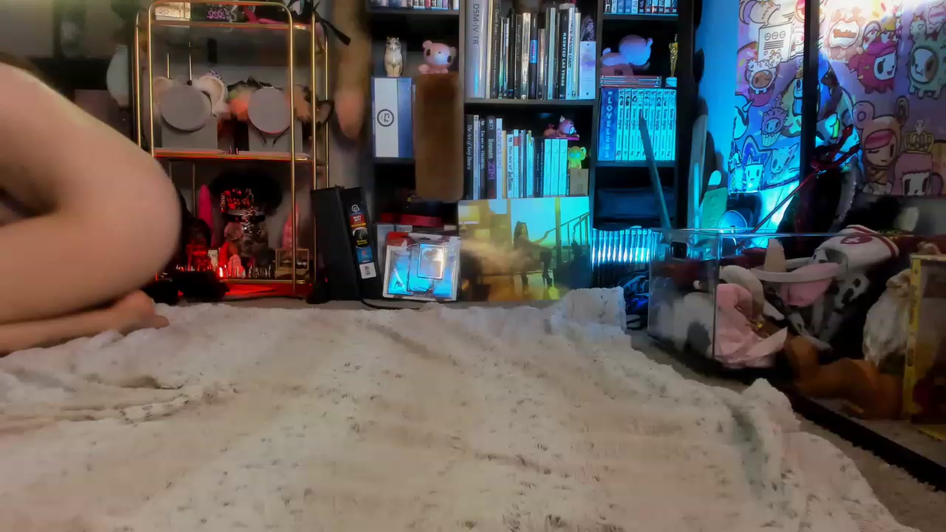 Gallery image thumbnail from Isabelle_Babe's myfreecams stream on, 08/23/2023, 19:23 image 14 of 20