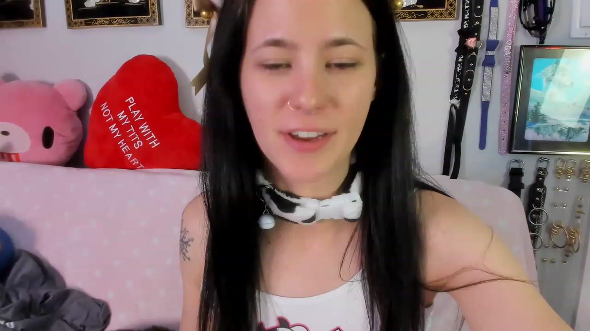 Gallery image thumbnail from Isabelle_Babe's myfreecams stream on, 08/24/2023, 11:52 image 7 of 20
