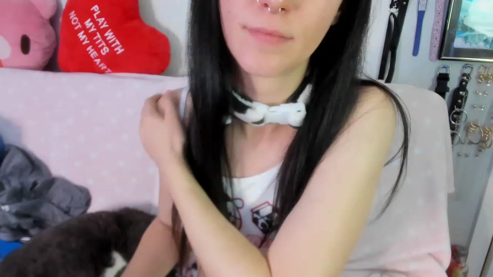 Gallery image thumbnail from Isabelle_Babe's myfreecams stream on, 08/24/2023, 11:52 image 8 of 20
