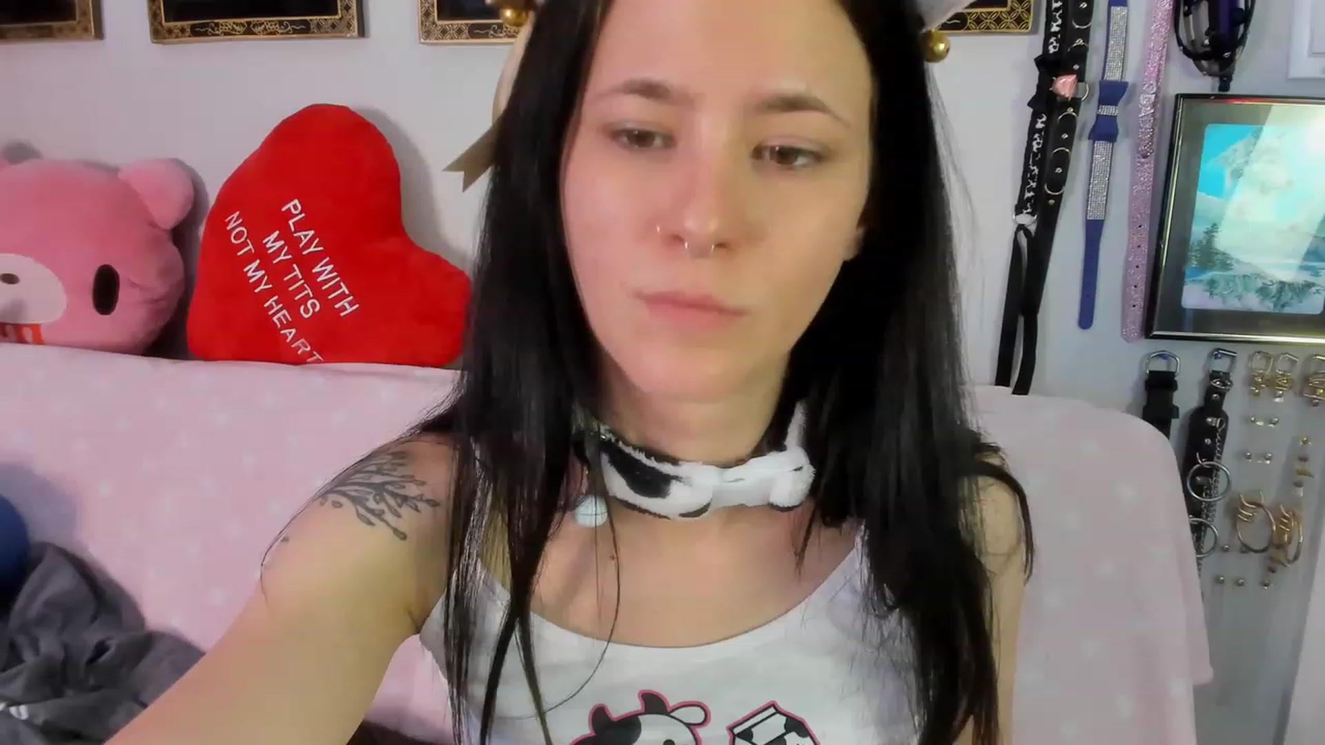 Gallery image thumbnail from Isabelle_Babe's myfreecams stream on, 08/24/2023, 11:52 image 14 of 20