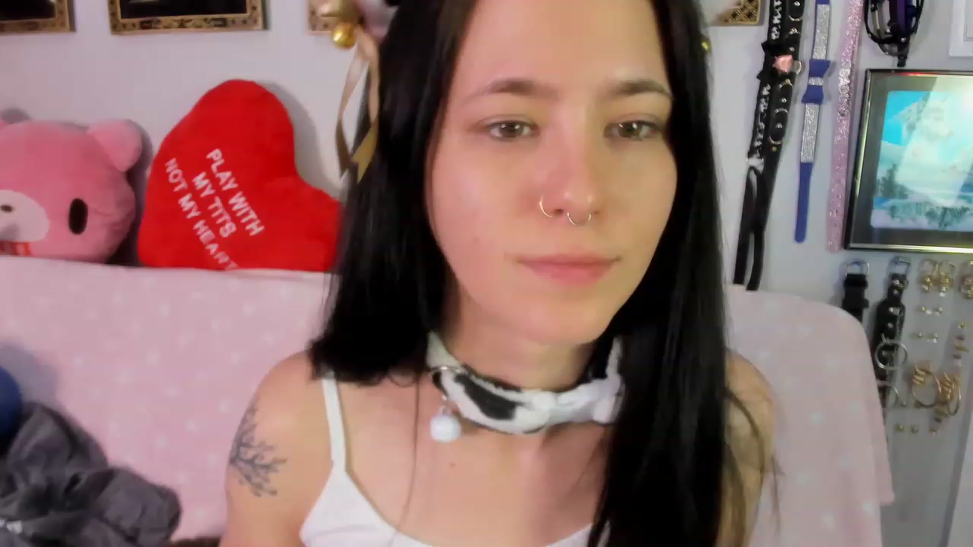 Gallery image thumbnail from Isabelle_Babe's myfreecams stream on, 08/24/2023, 11:52 image 18 of 20