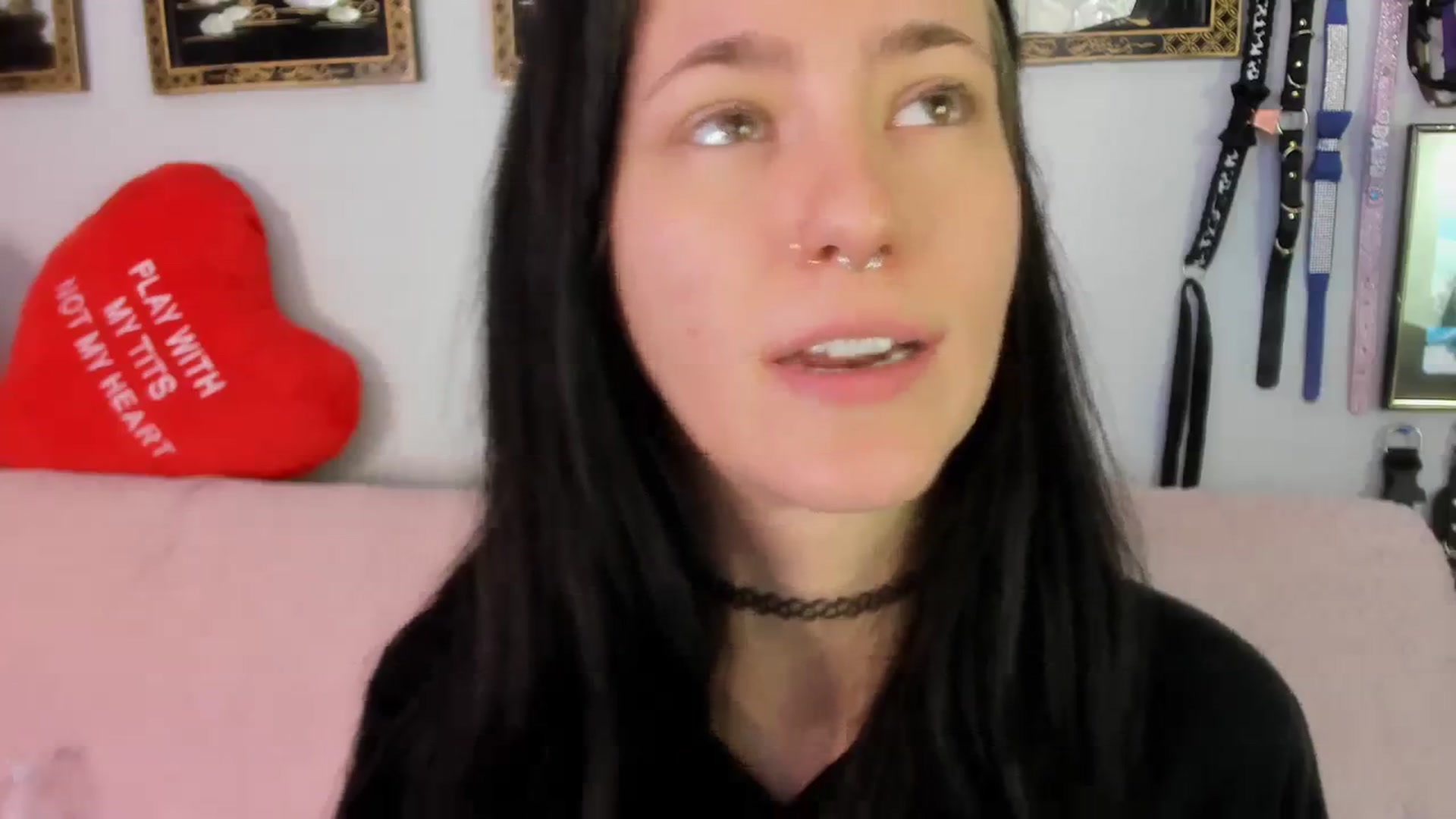 Gallery image thumbnail from Isabelle_Babe's myfreecams stream on, 08/27/2023, 19:31 image 18 of 20