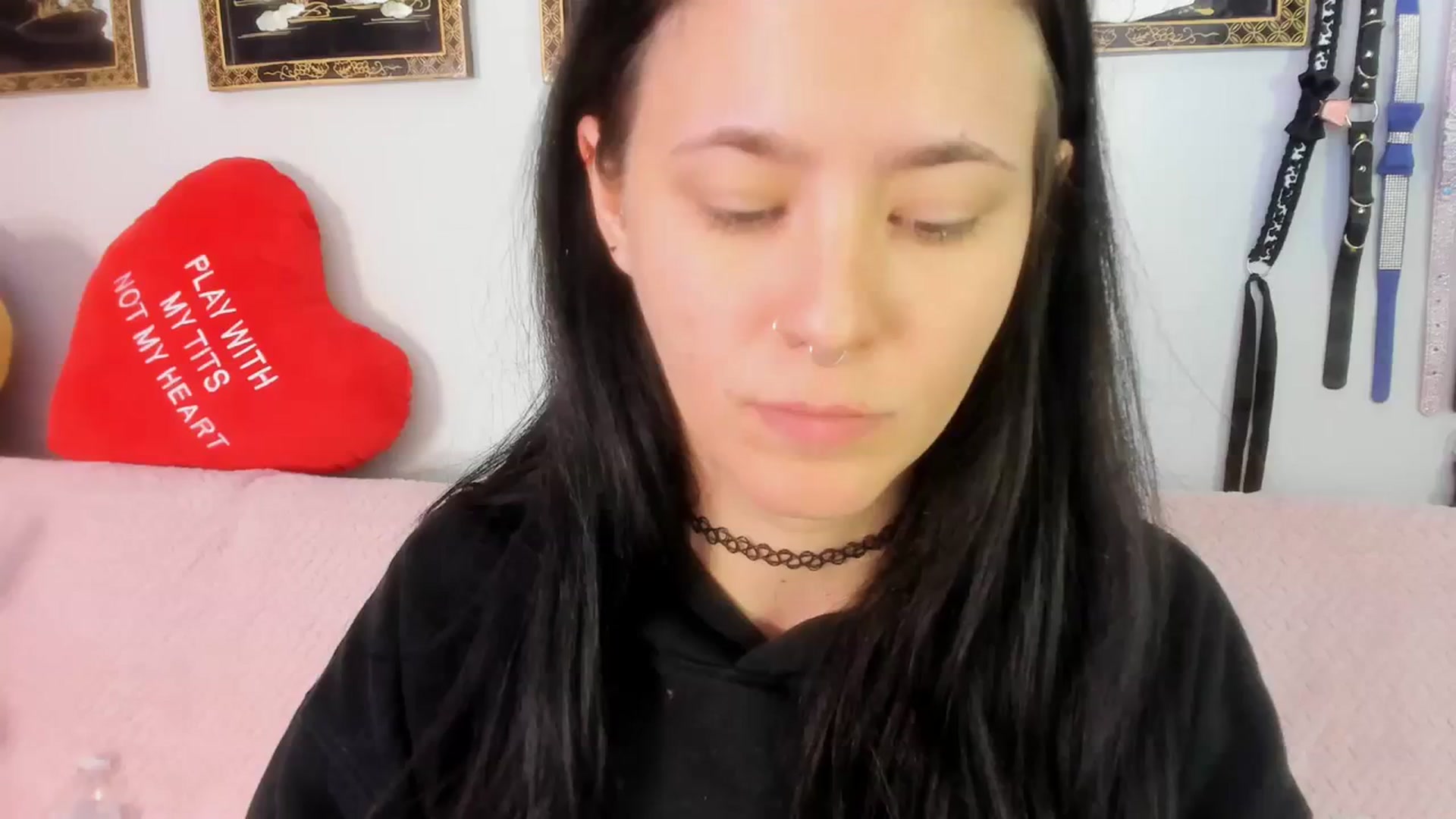 Gallery image thumbnail from Isabelle_Babe's myfreecams stream on, 08/27/2023, 19:31 image 15 of 20