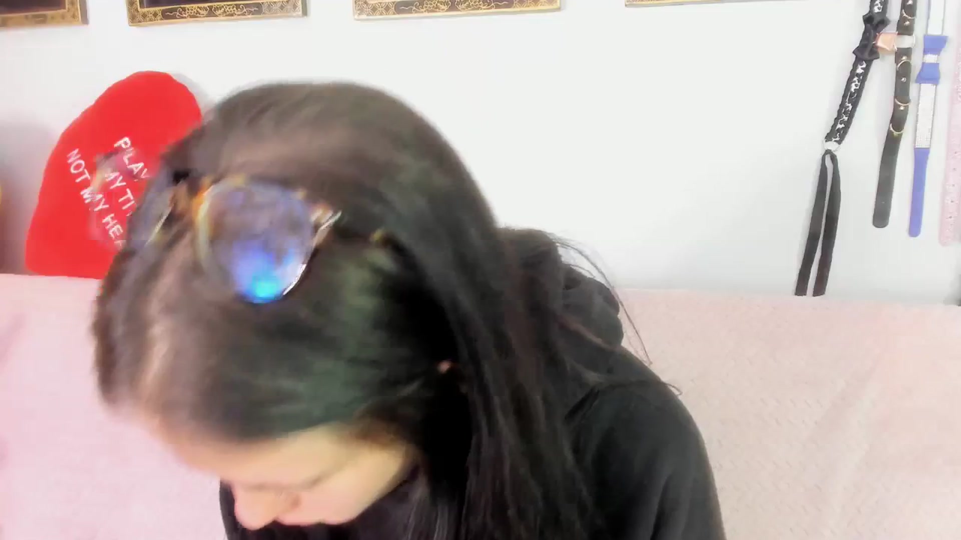 Gallery image thumbnail from Isabelle_Babe's myfreecams stream on, 08/27/2023, 19:31 image 11 of 20