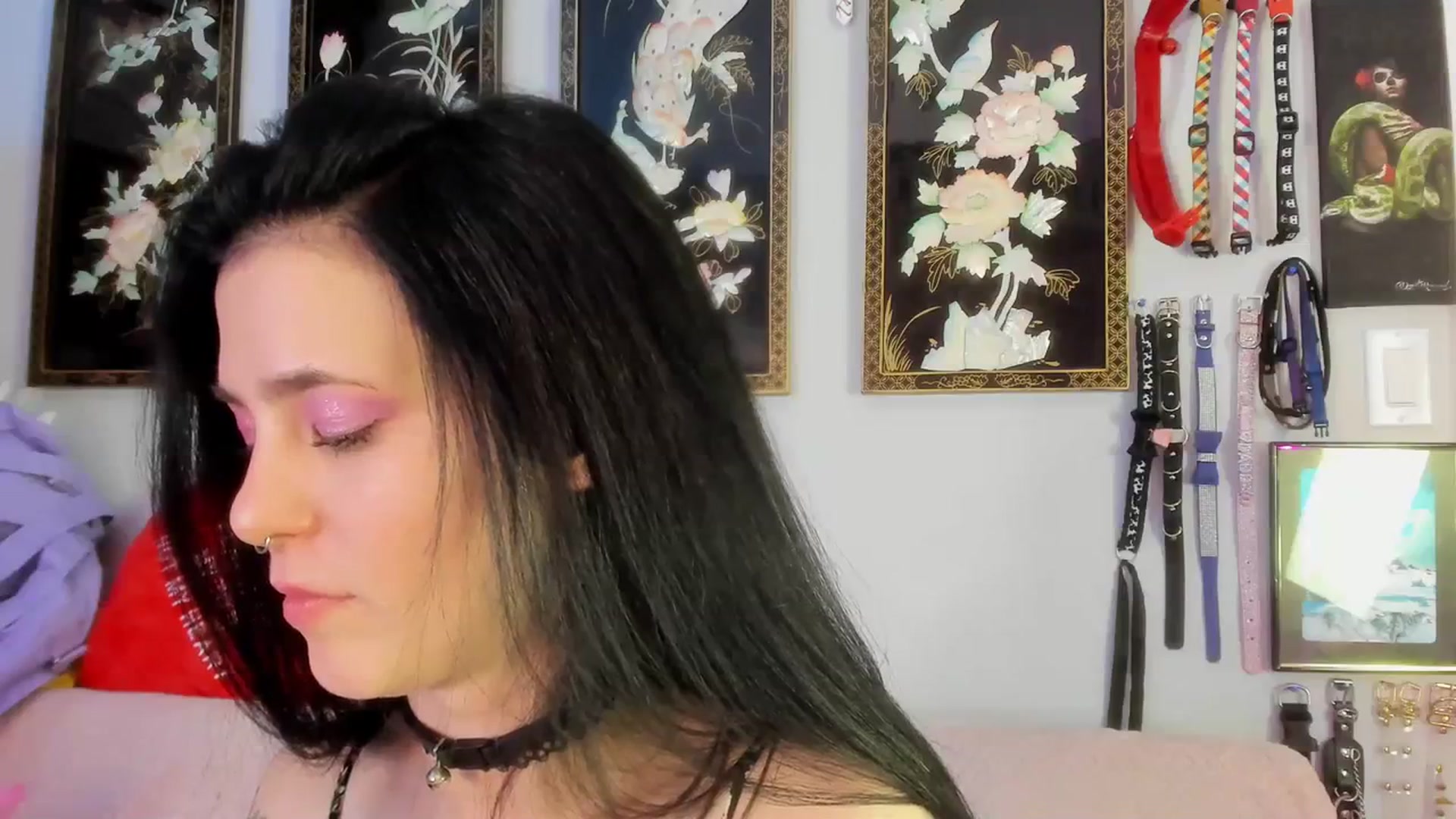 Gallery image thumbnail from Isabelle_Babe's myfreecams stream on, 09/07/2023, 07:55 image 3 of 20