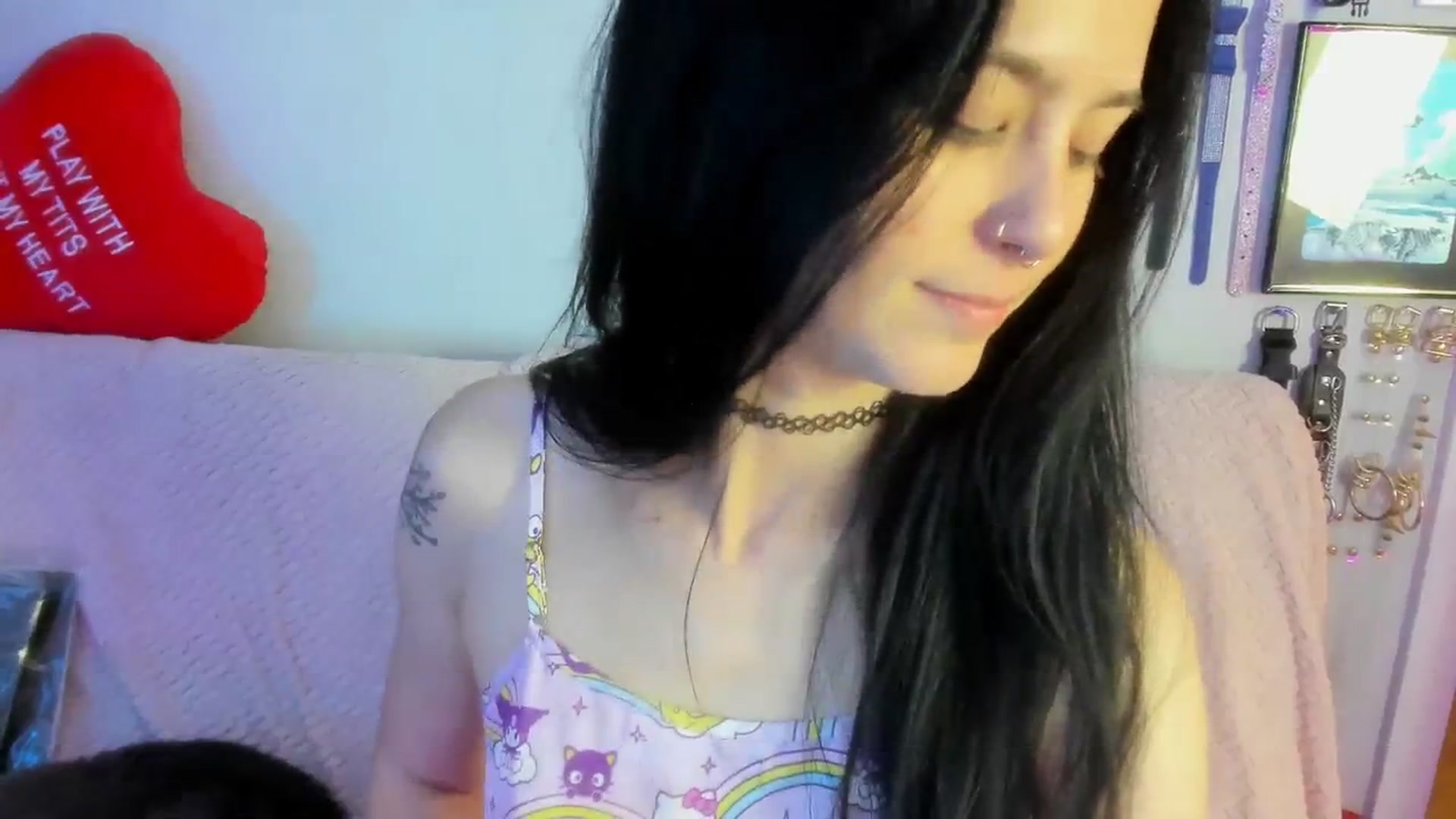Gallery image thumbnail from Isabelle_Babe's myfreecams stream on, 09/07/2023, 12:09 image 13 of 20