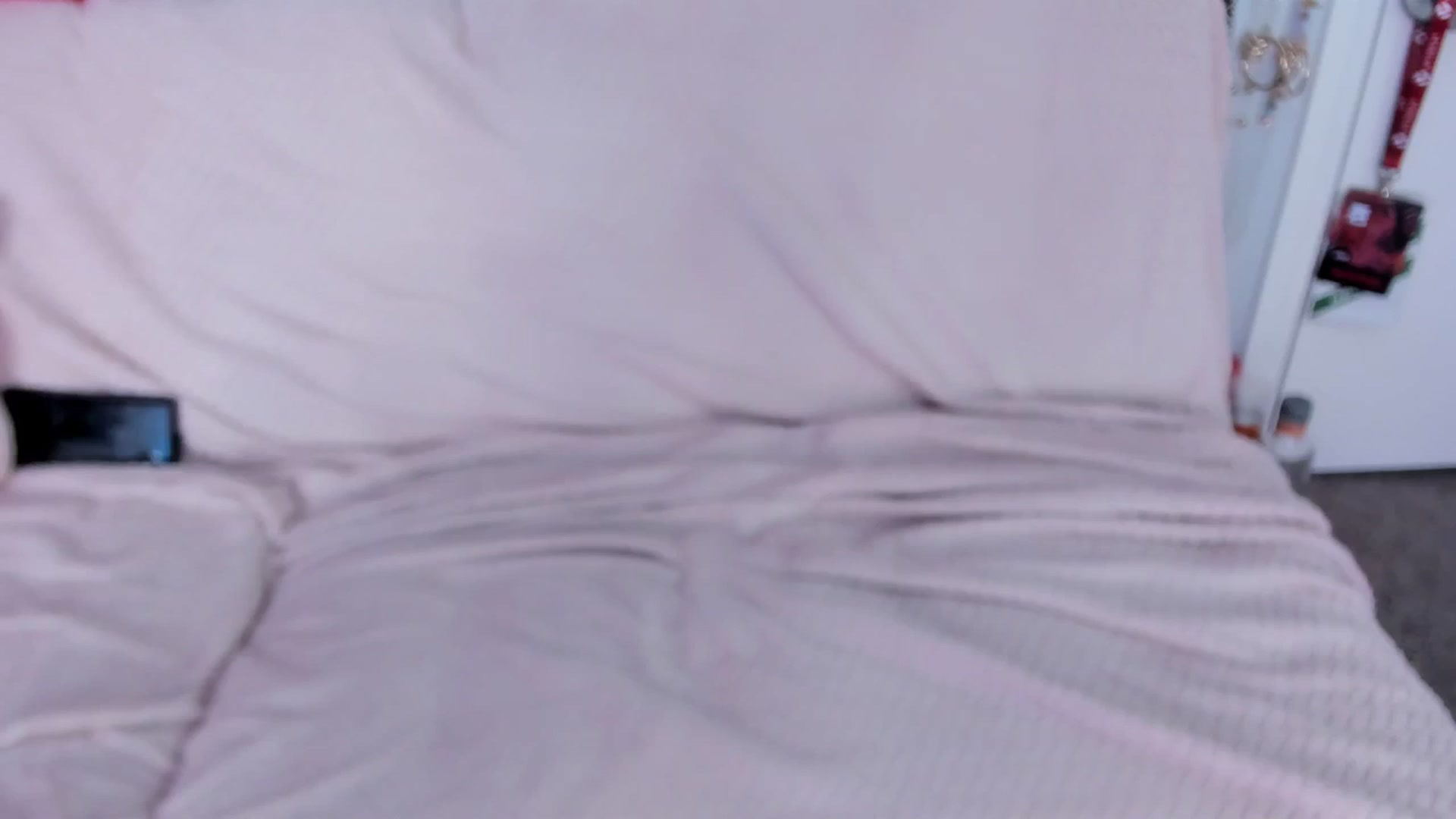 Gallery image thumbnail from Isabelle_Babe's myfreecams stream on, 09/09/2023, 21:05 image 12 of 20