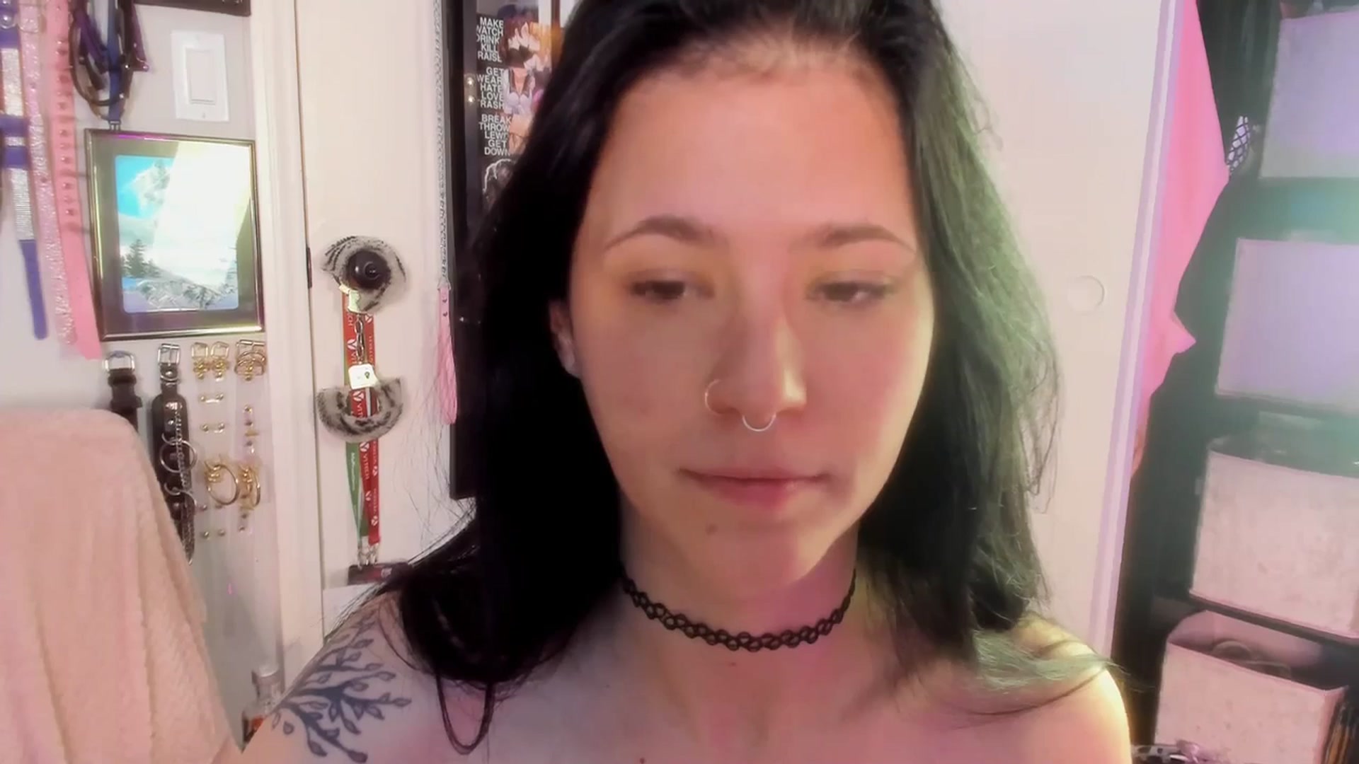 Gallery image thumbnail from Isabelle_Babe's myfreecams stream on, 09/30/2023, 11:58 image 12 of 20