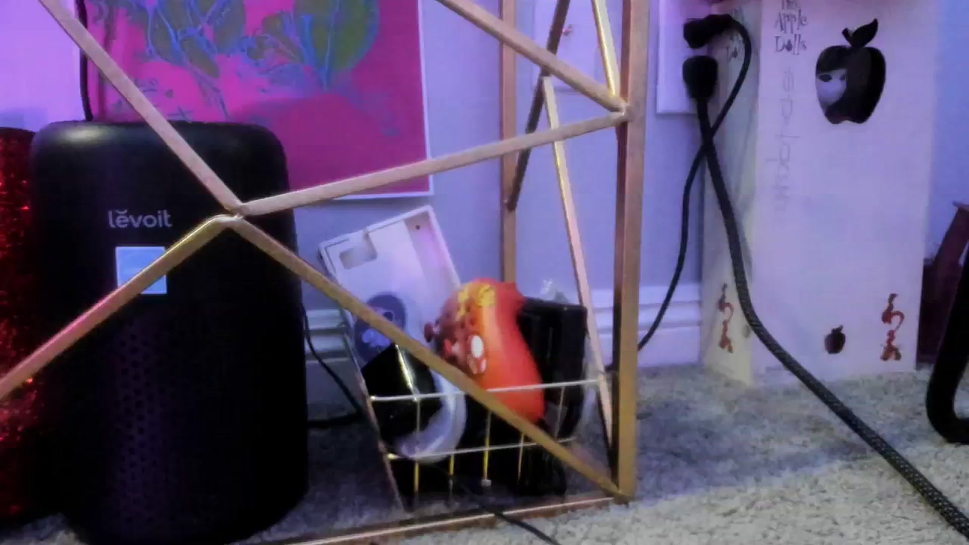 Gallery image thumbnail from Isabelle_Babe's myfreecams stream on, 11/25/2023, 12:38 image 15 of 20