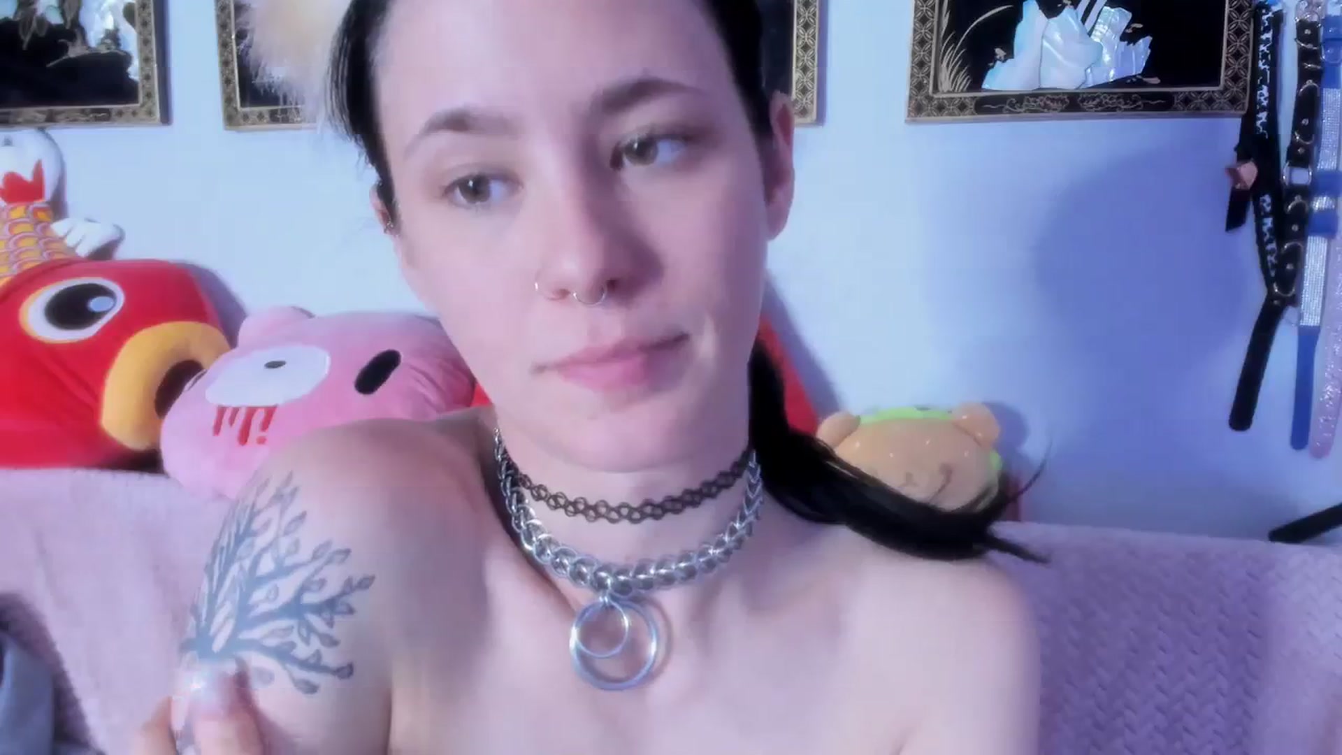 Gallery image thumbnail from Isabelle_Babe's myfreecams stream on, 11/28/2023, 12:09 image 16 of 20
