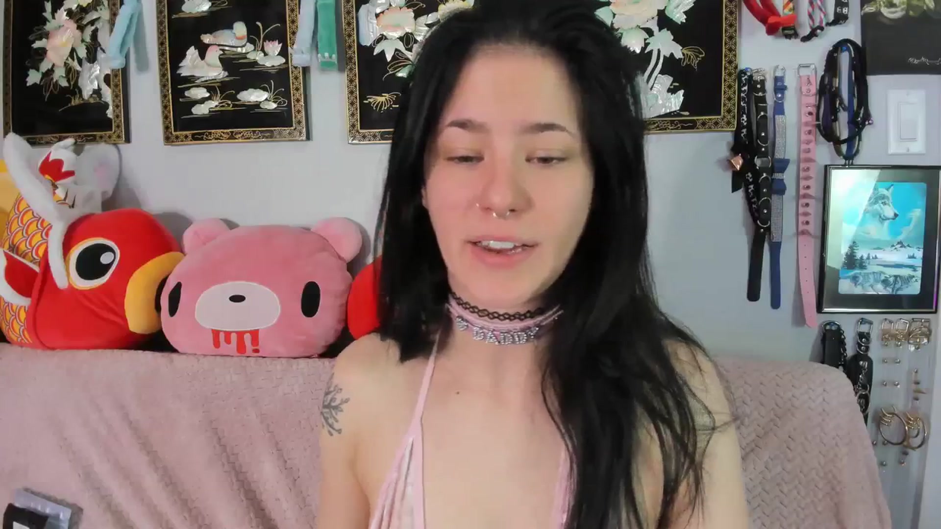 Gallery image thumbnail from Isabelle_Babe's myfreecams stream on, 12/18/2023, 15:36 image 6 of 20