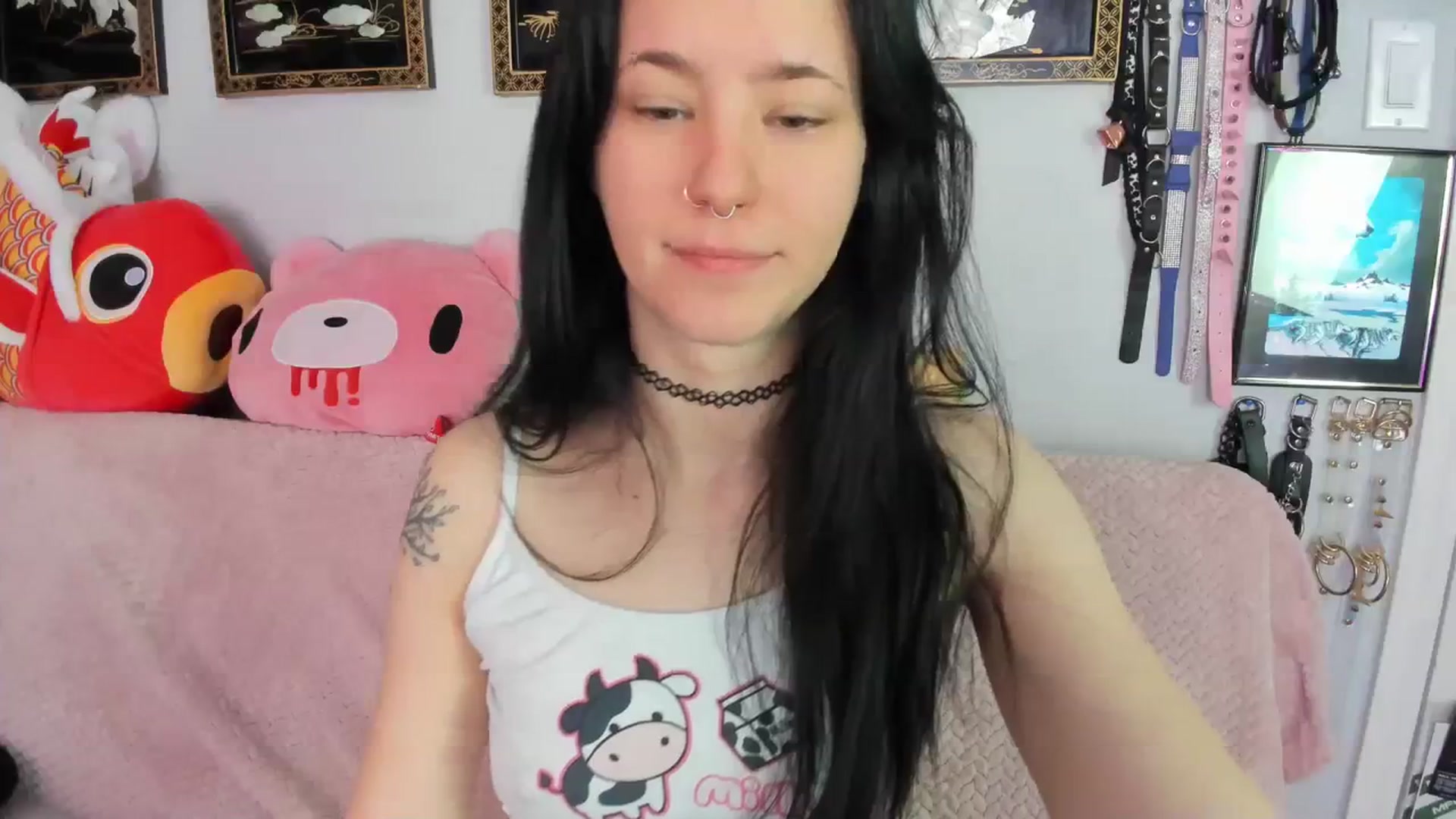 Gallery image thumbnail from Isabelle_Babe's myfreecams stream on, 12/24/2023, 21:06 image 16 of 20