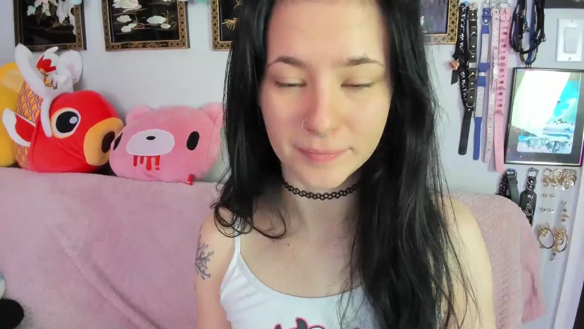 Gallery image thumbnail from Isabelle_Babe's myfreecams stream on, 12/24/2023, 21:06 image 13 of 20