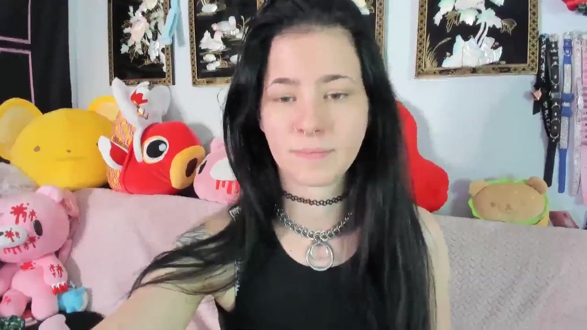 Gallery image thumbnail from Isabelle_Babe's myfreecams stream on, 12/25/2023, 06:16 image 8 of 20