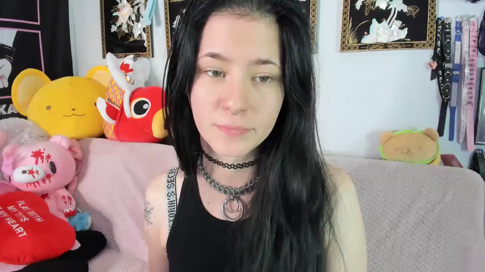 Gallery image thumbnail from Isabelle_Babe's myfreecams stream on, 12/25/2023, 06:16 image 4 of 20