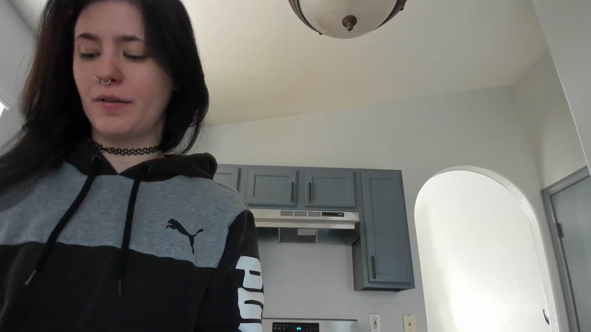 Gallery image thumbnail from Isabelle_Babe's myfreecams stream on, 12/28/2023, 19:31 image 12 of 20