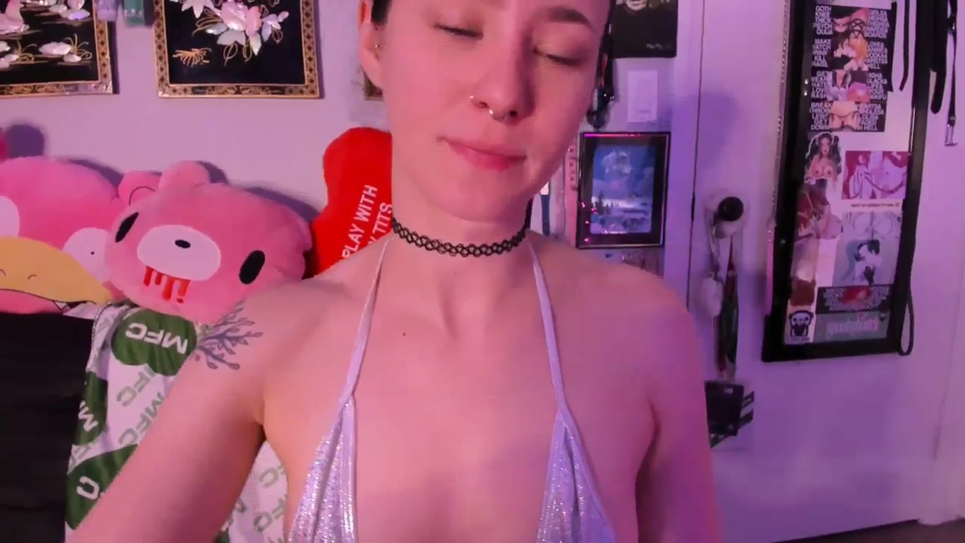 Gallery image thumbnail from Isabelle_Babe's myfreecams stream on, 01/01/2024, 11:18 image 8 of 20