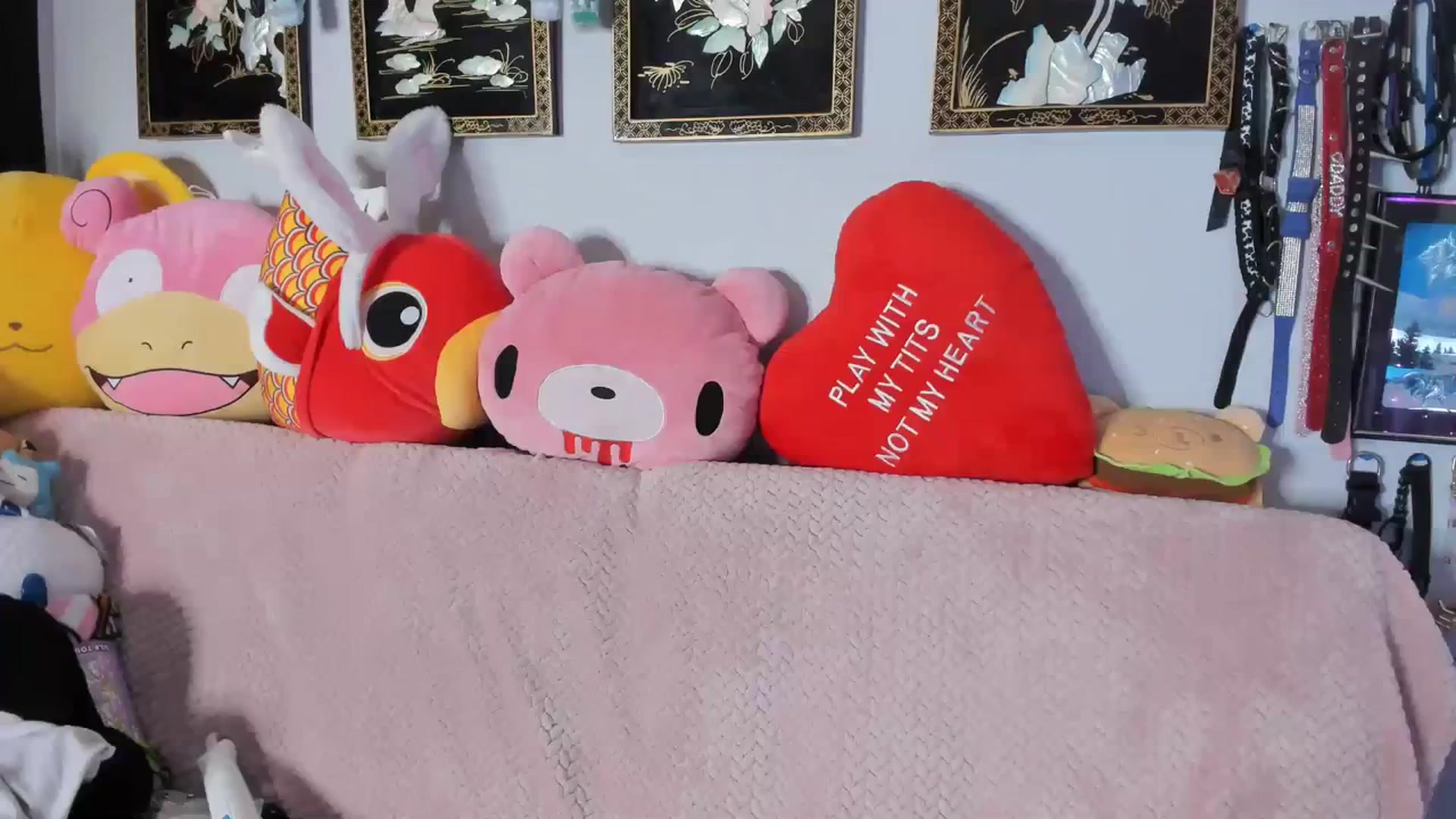 Gallery image thumbnail from Isabelle_Babe's myfreecams stream on, 01/07/2024, 12:00 image 16 of 20