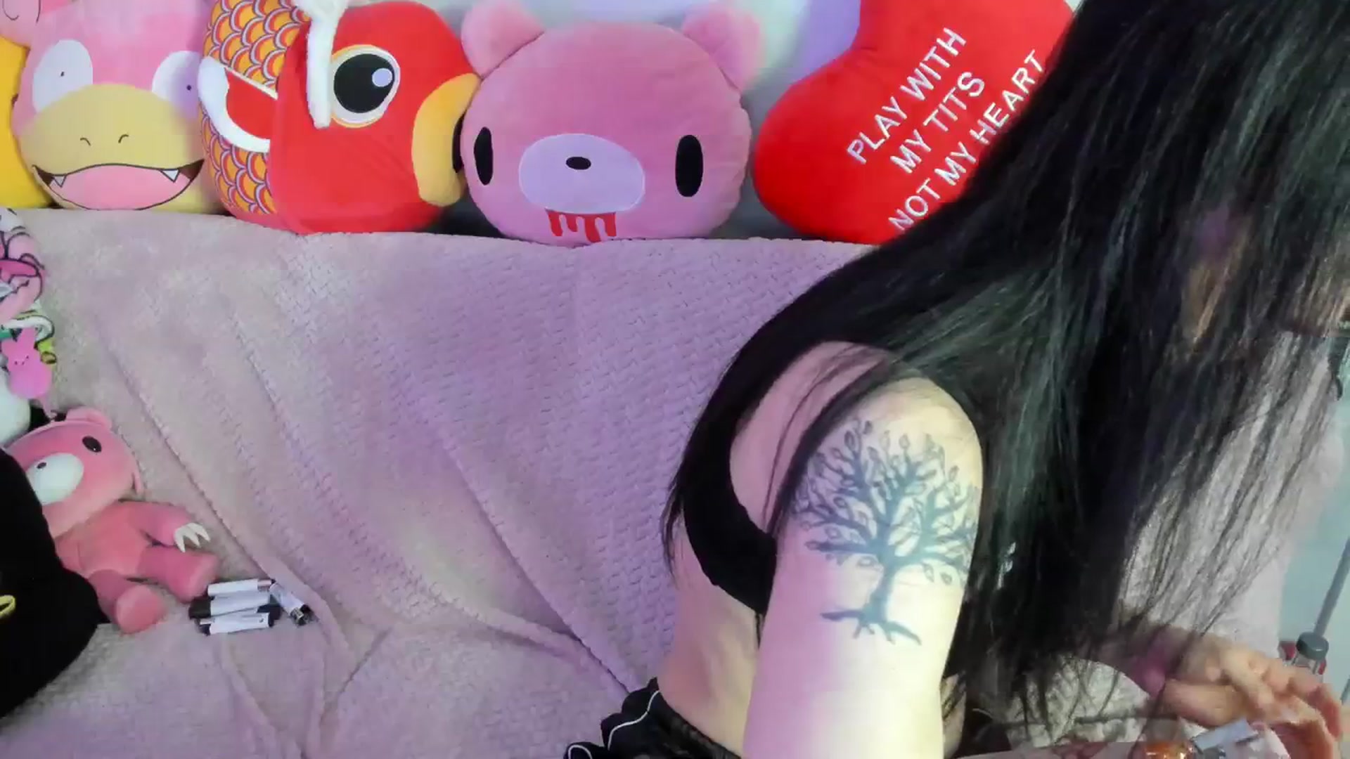Gallery image thumbnail from Isabelle_Babe's myfreecams stream on, 02/04/2024, 13:08 image 10 of 20