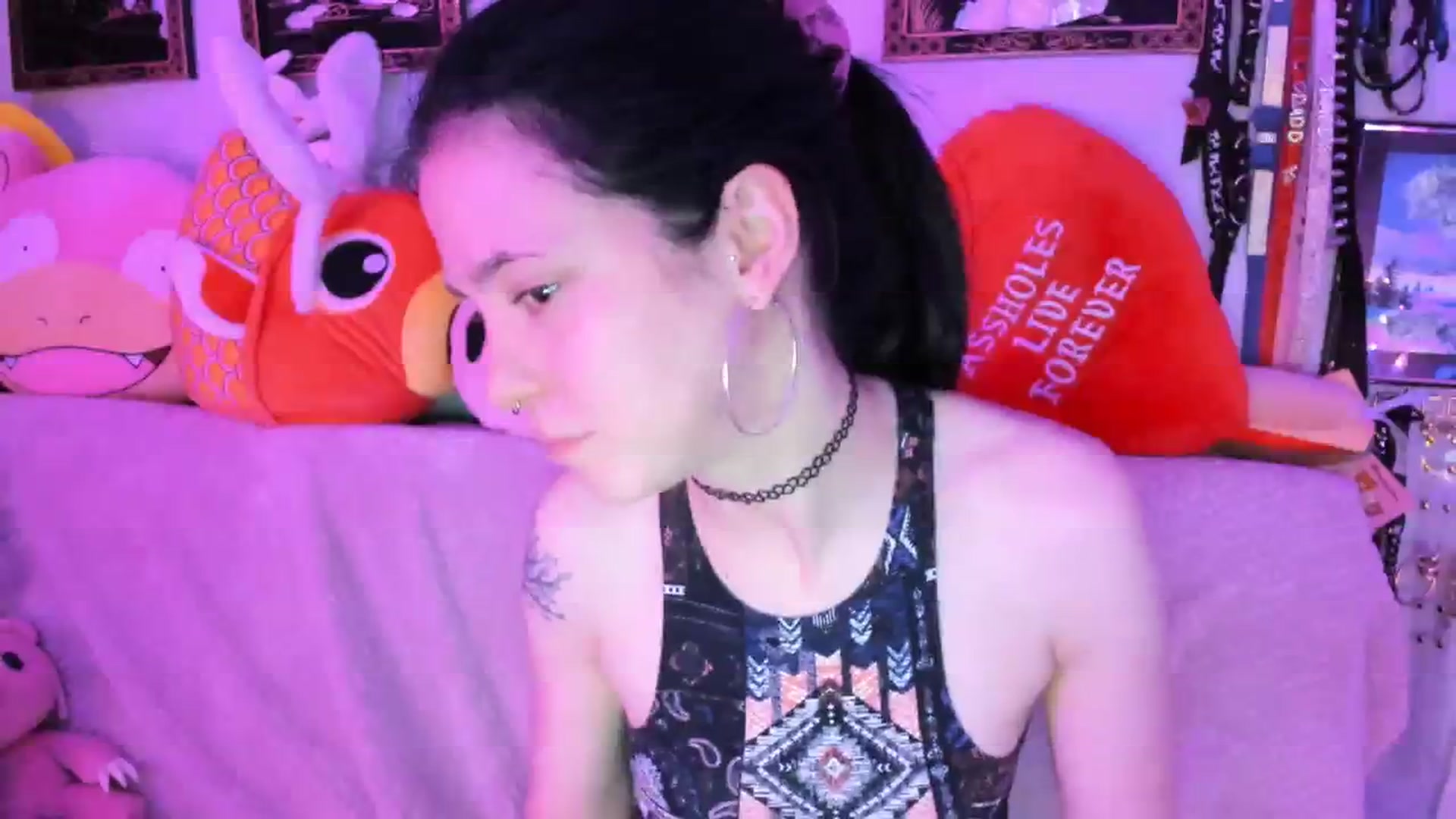 Gallery image thumbnail from Isabelle_Babe's myfreecams stream on, 02/05/2024, 12:05 image 7 of 20