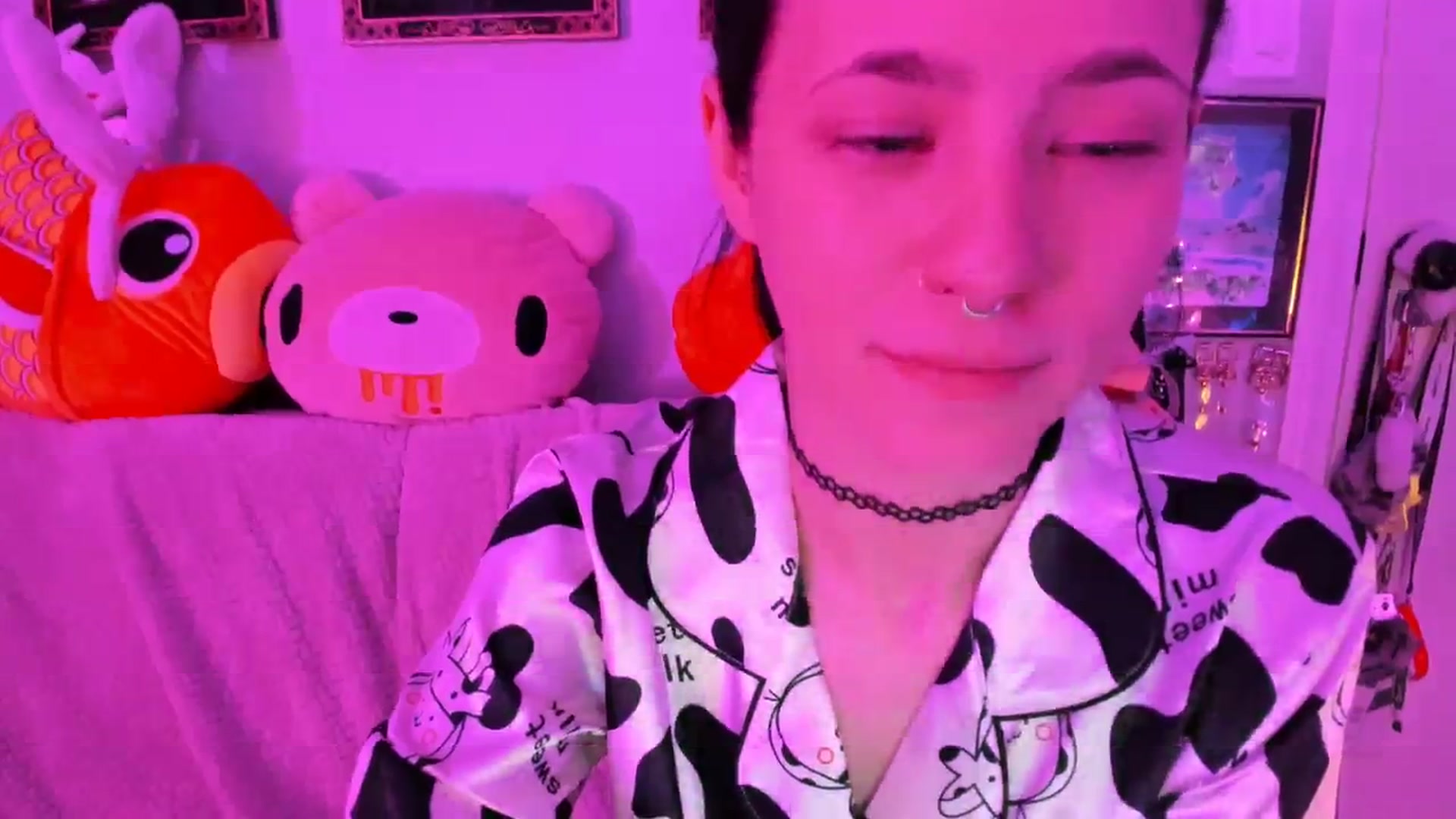 Gallery image thumbnail from Isabelle_Babe's myfreecams stream on, 02/05/2024, 12:05 image 18 of 20