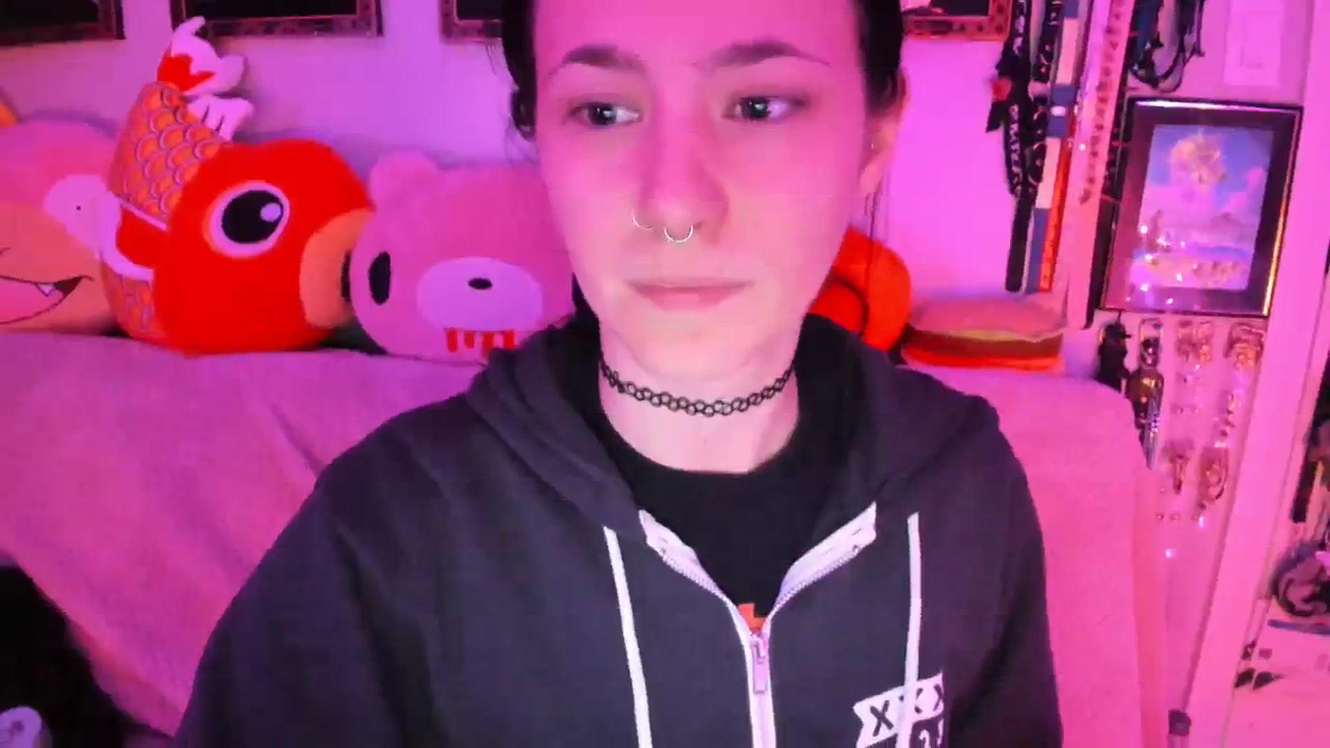 Gallery image thumbnail from Isabelle_Babe's myfreecams stream on, 03/04/2024, 10:06 image 2 of 20